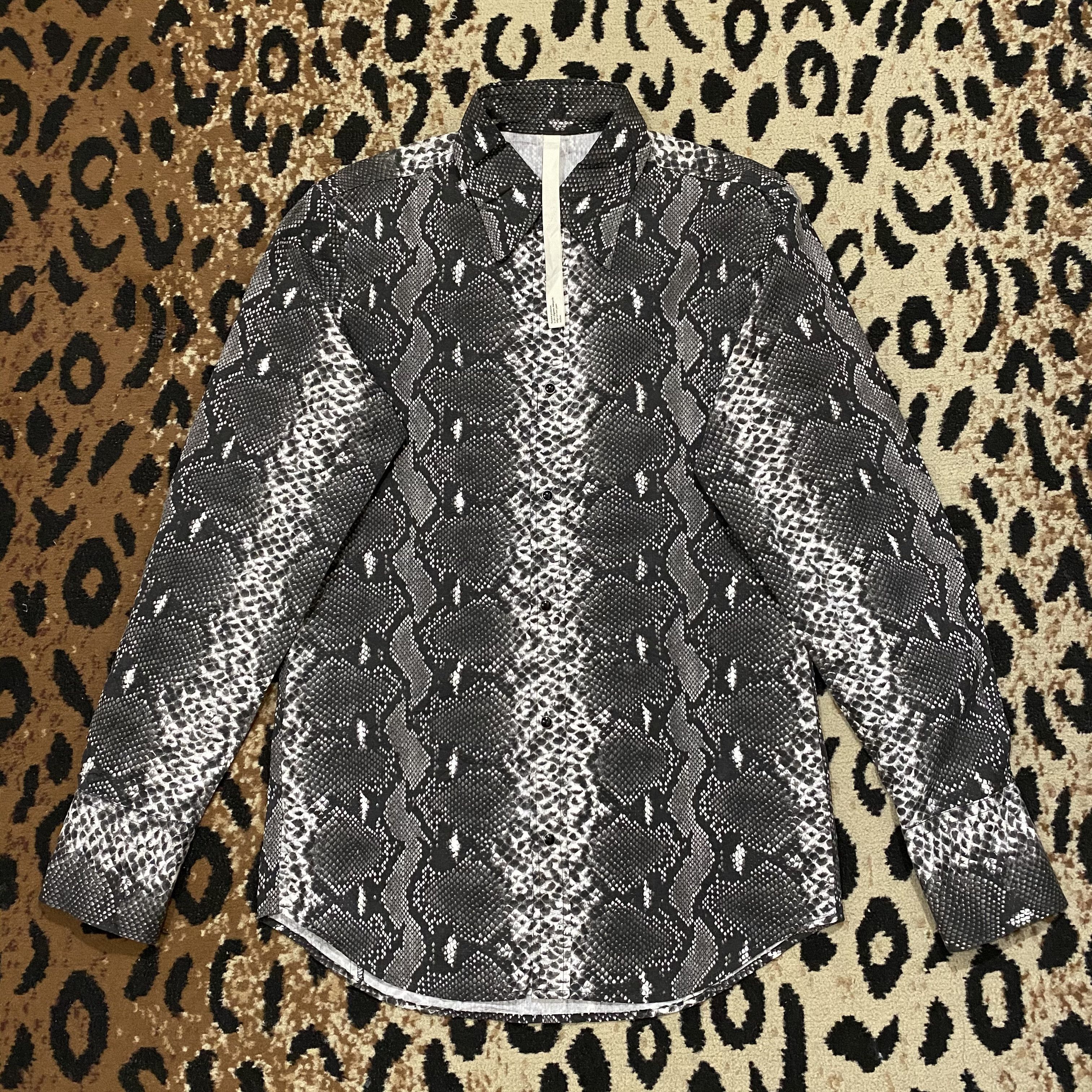 Japanese Brand × Mastermind Japan Random x Mastermind Japan Snake Skin Button Up Size US M / EU 48-50 / 2 - 2 Thumbnail