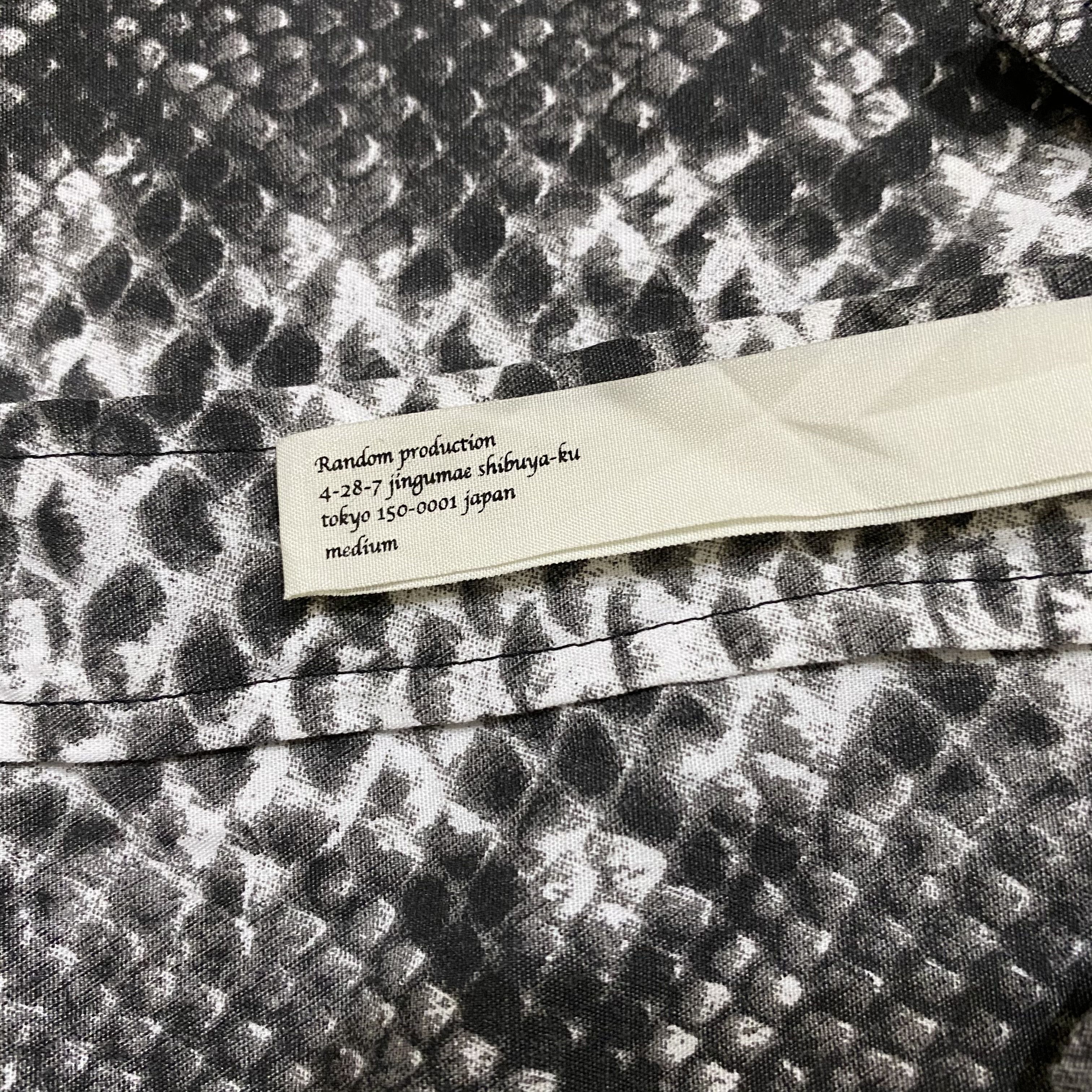 Japanese Brand × Mastermind Japan Random x Mastermind Japan Snake Skin Button Up Size US M / EU 48-50 / 2 - 5 Thumbnail
