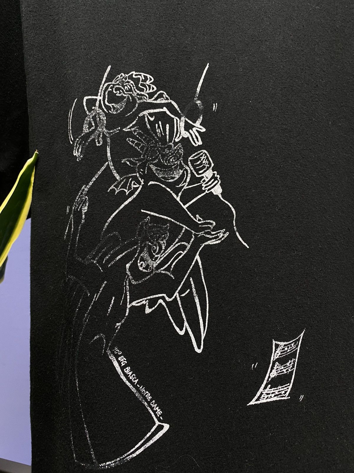 Cartoon Network × Disney The Hunchback Of Notre Dame Victor Hugo And Laverne T Shirt Size US S / EU 44-46 / 1 - 8 Thumbnail