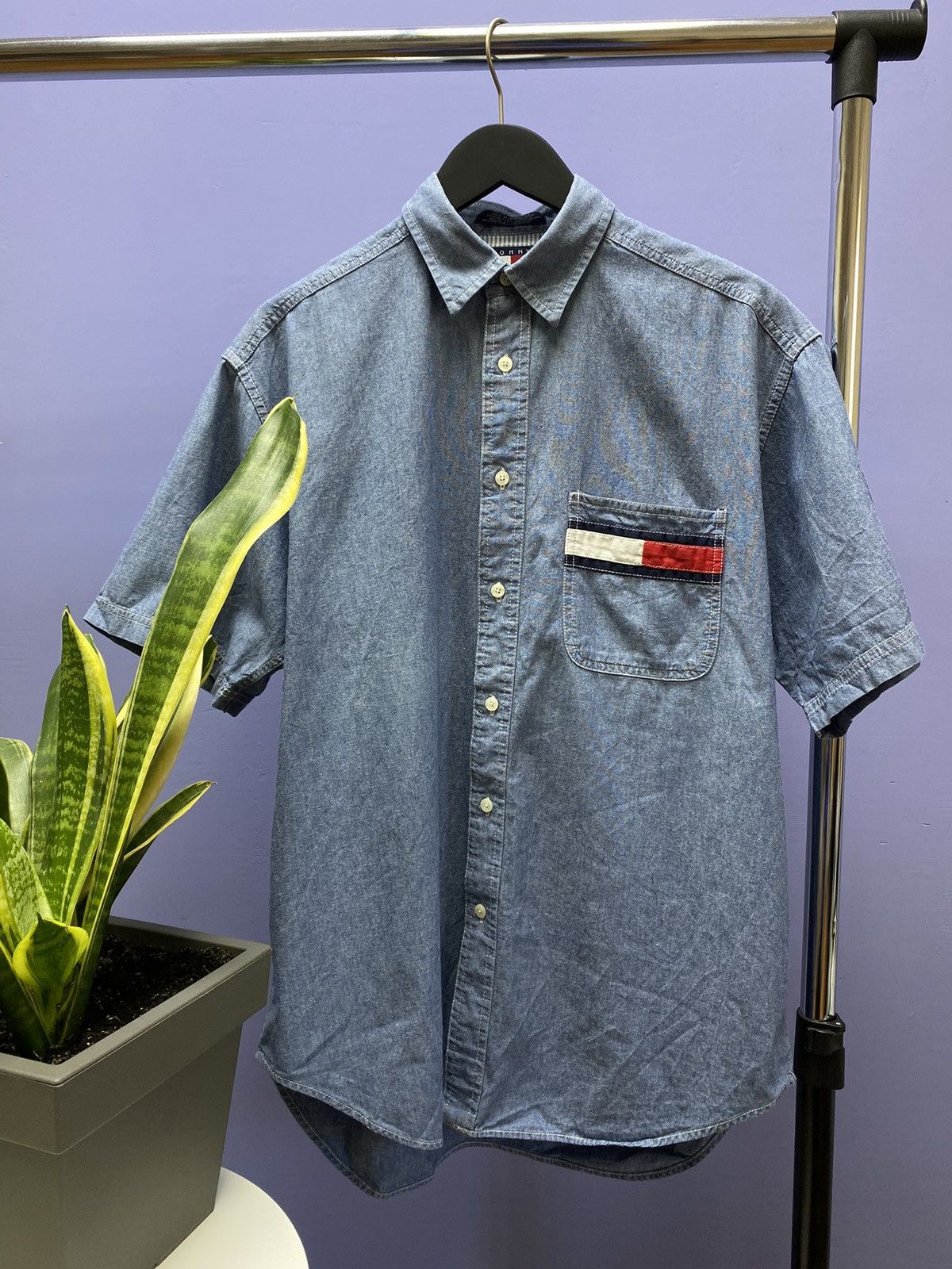 Tommy Hilfiger Vintage Tommy Jeans Denim Short Sleeve Shirt Size US M / EU 48-50 / 2 - 1 Thumbnail