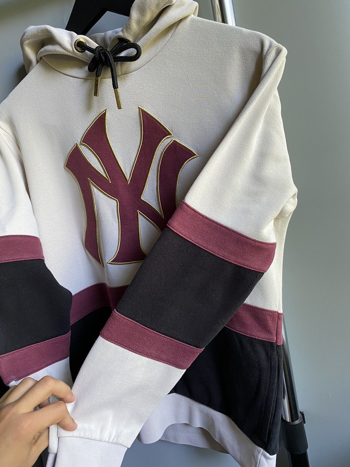 MLB × Majestic × New York Yankees New York Yankees Majestic Big Logo Hoodie Size US XS / EU 42 / 0 - 13 Thumbnail