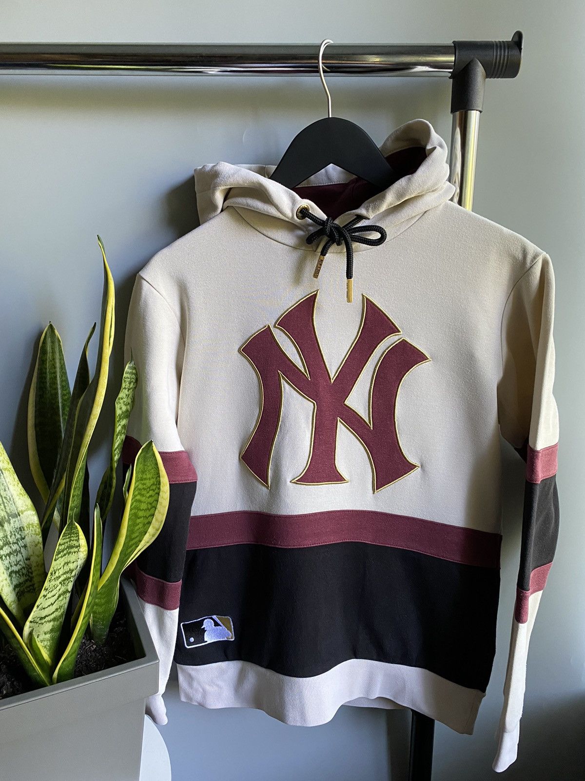MLB × Majestic × New York Yankees New York Yankees Majestic Big Logo Hoodie Size US XS / EU 42 / 0 - 4 Thumbnail