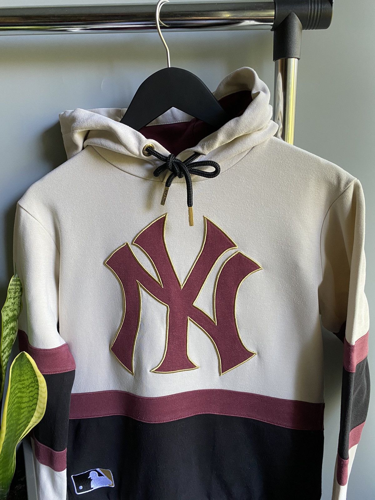 MLB × Majestic × New York Yankees New York Yankees Majestic Big Logo Hoodie Size US XS / EU 42 / 0 - 7 Thumbnail