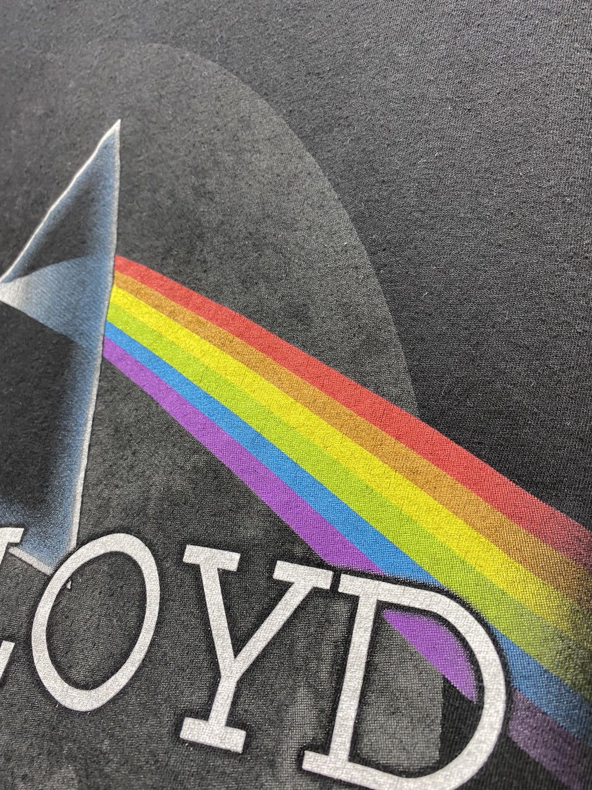 Band Tees × Pink Floyd Pink Floyd 2009 Dark Side Of The Moon Album Promo T Shirt Size US M / EU 48-50 / 2 - 9 Thumbnail