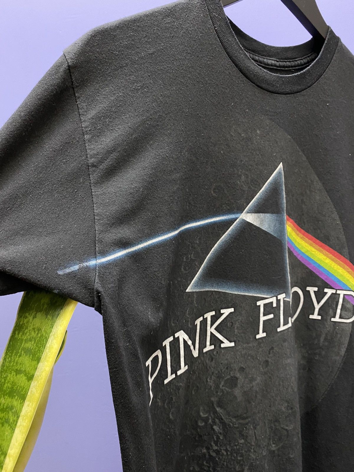 Band Tees × Pink Floyd Pink Floyd 2009 Dark Side Of The Moon Album Promo T Shirt Size US M / EU 48-50 / 2 - 11 Thumbnail