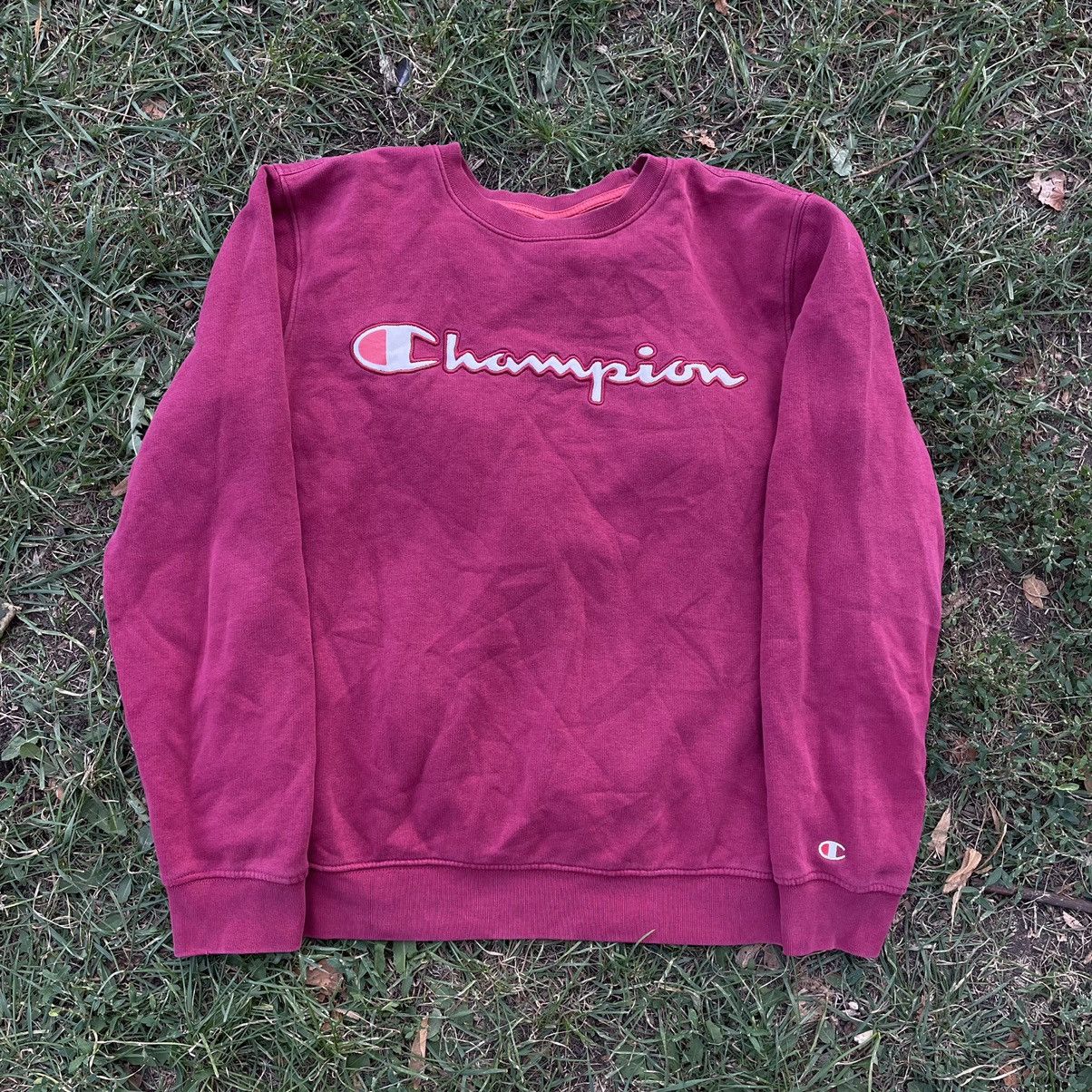 Vintage Vintage 90s Champion Embroidered Logo Crewneck Streetwear S Size US S / EU 44-46 / 1 - 1 Thumbnail