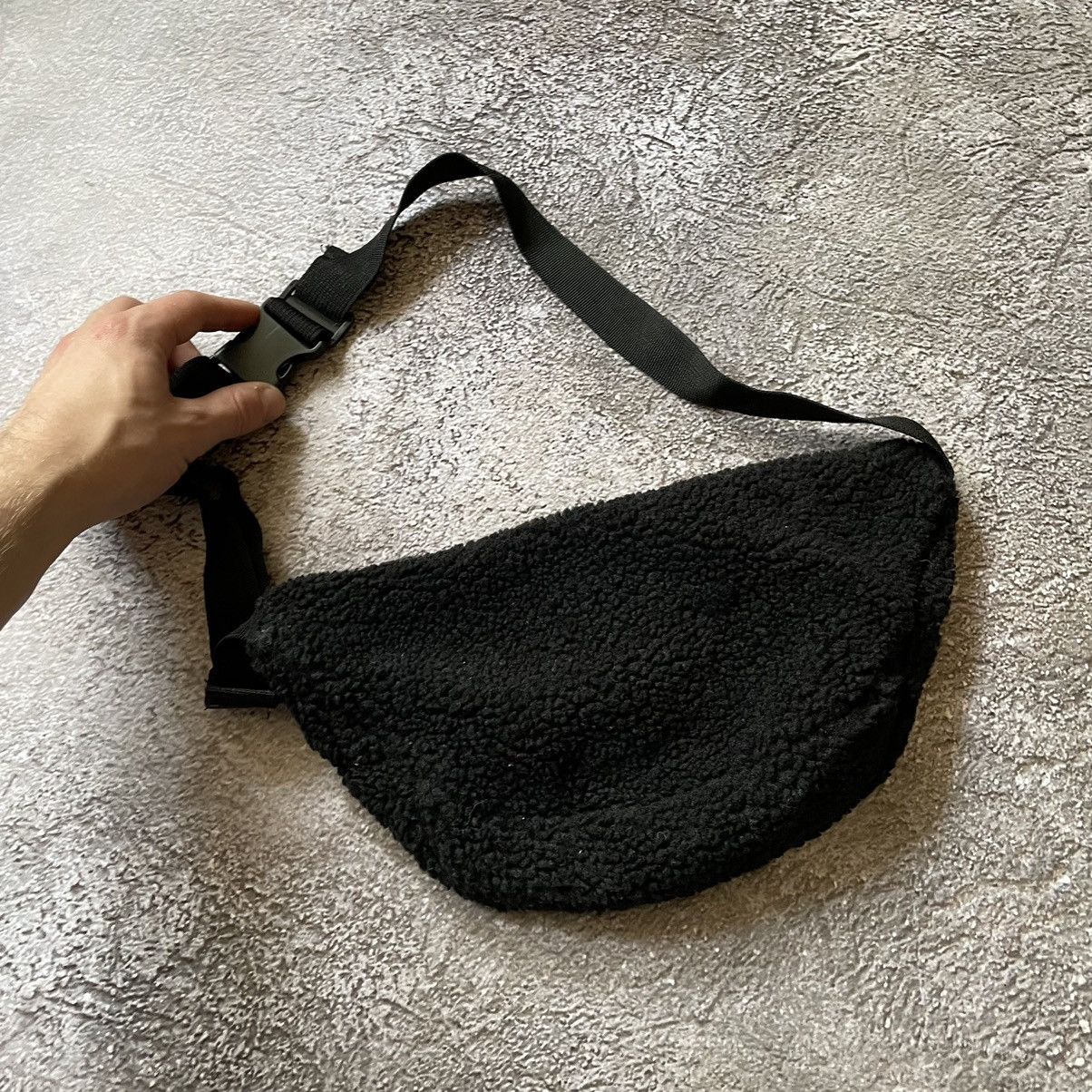Vintage Vintage 90s Black Mohair Fanny Pack Bag Streetwear Baggy OS Size ONE SIZE - 7 Thumbnail