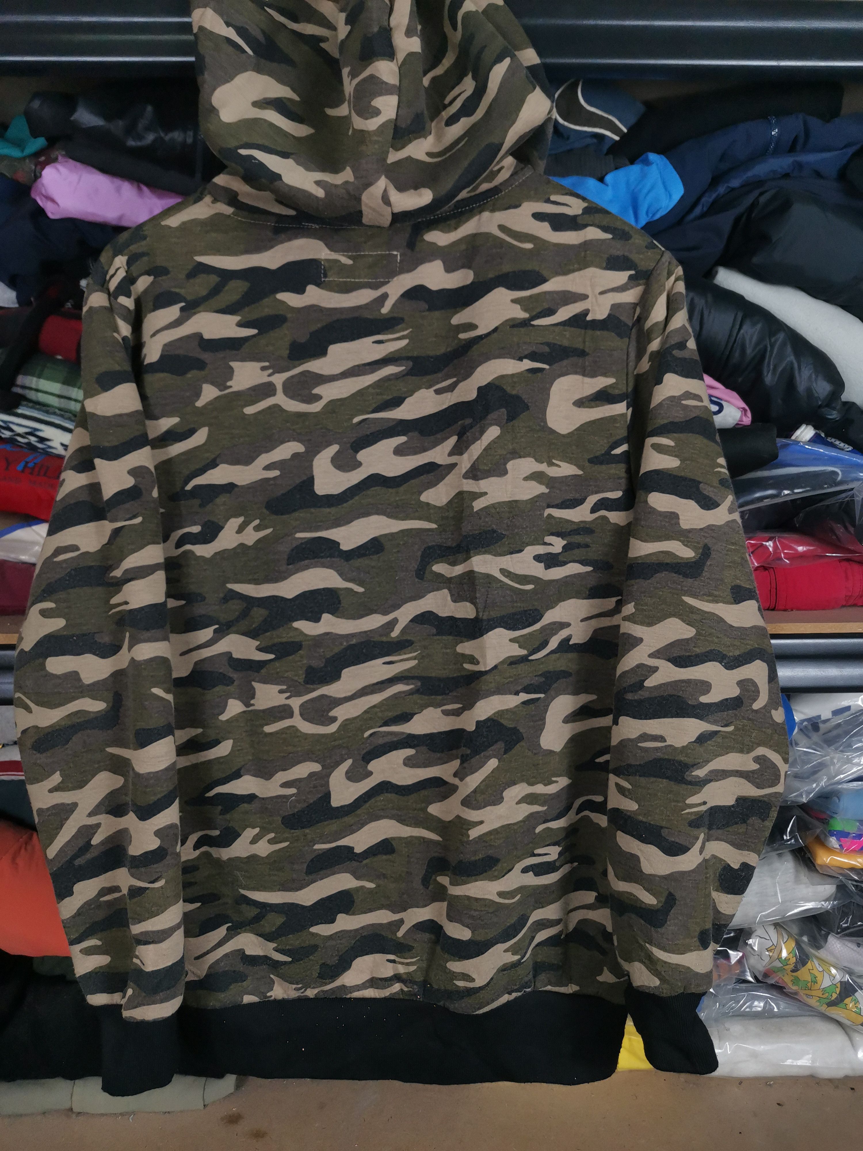 Japanese Brand × Vintage Vintage Barcedos Camo Hoodie Jacket Size US L / EU 52-54 / 3 - 4 Thumbnail