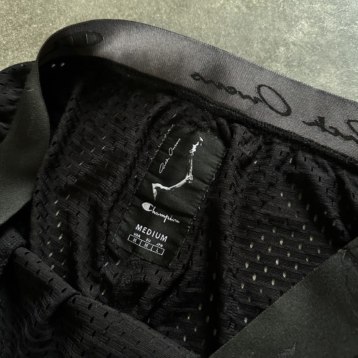 Champion × Rick Owens Rick Owens x Champion Mesh Shorts Size US 32 / EU 48 - 3 Thumbnail