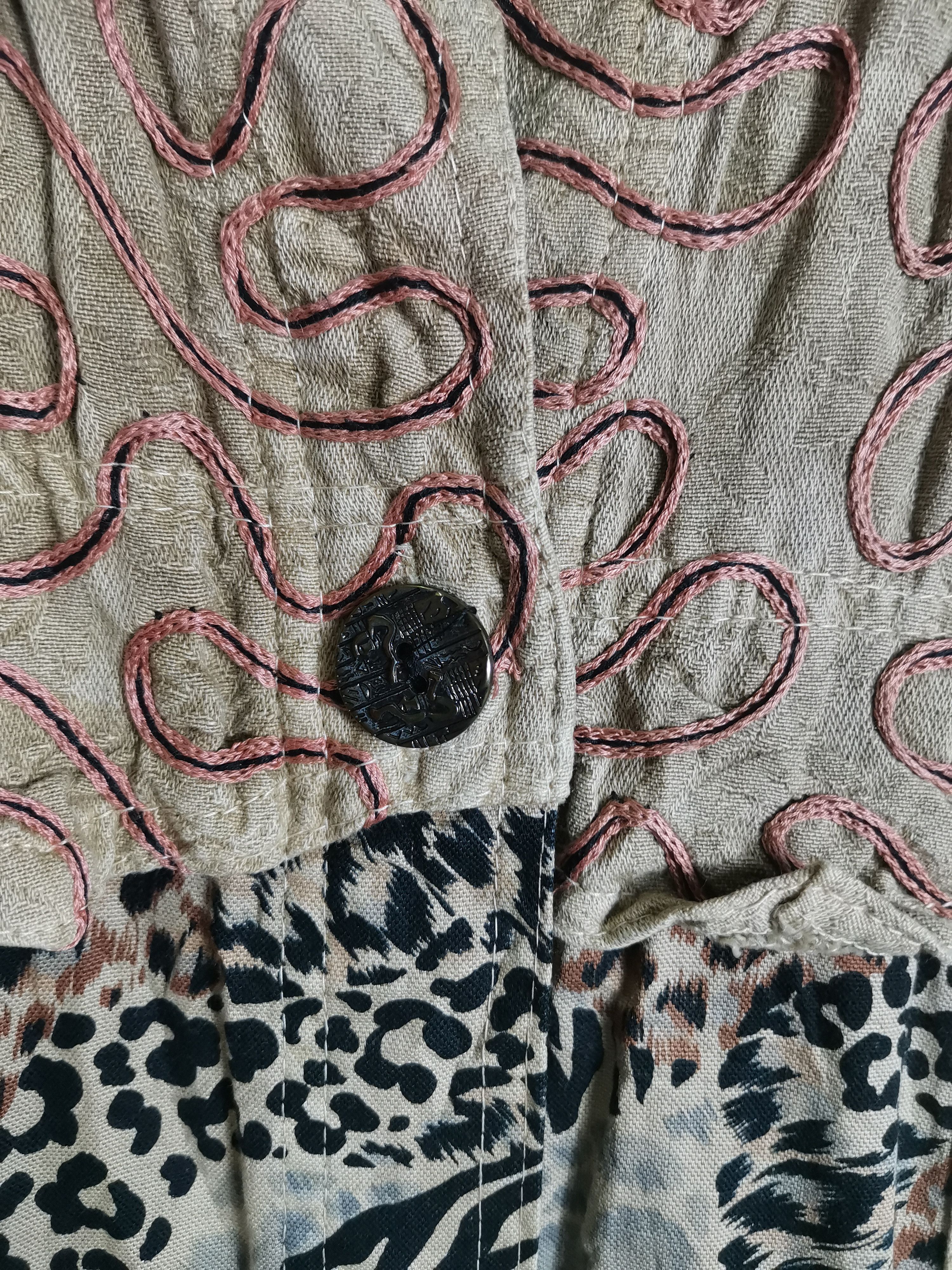 Japanese Brand × Vintage Vintage Japanese Brand Leapord Blouse Size US XL / EU 56 / 4 - 4 Thumbnail