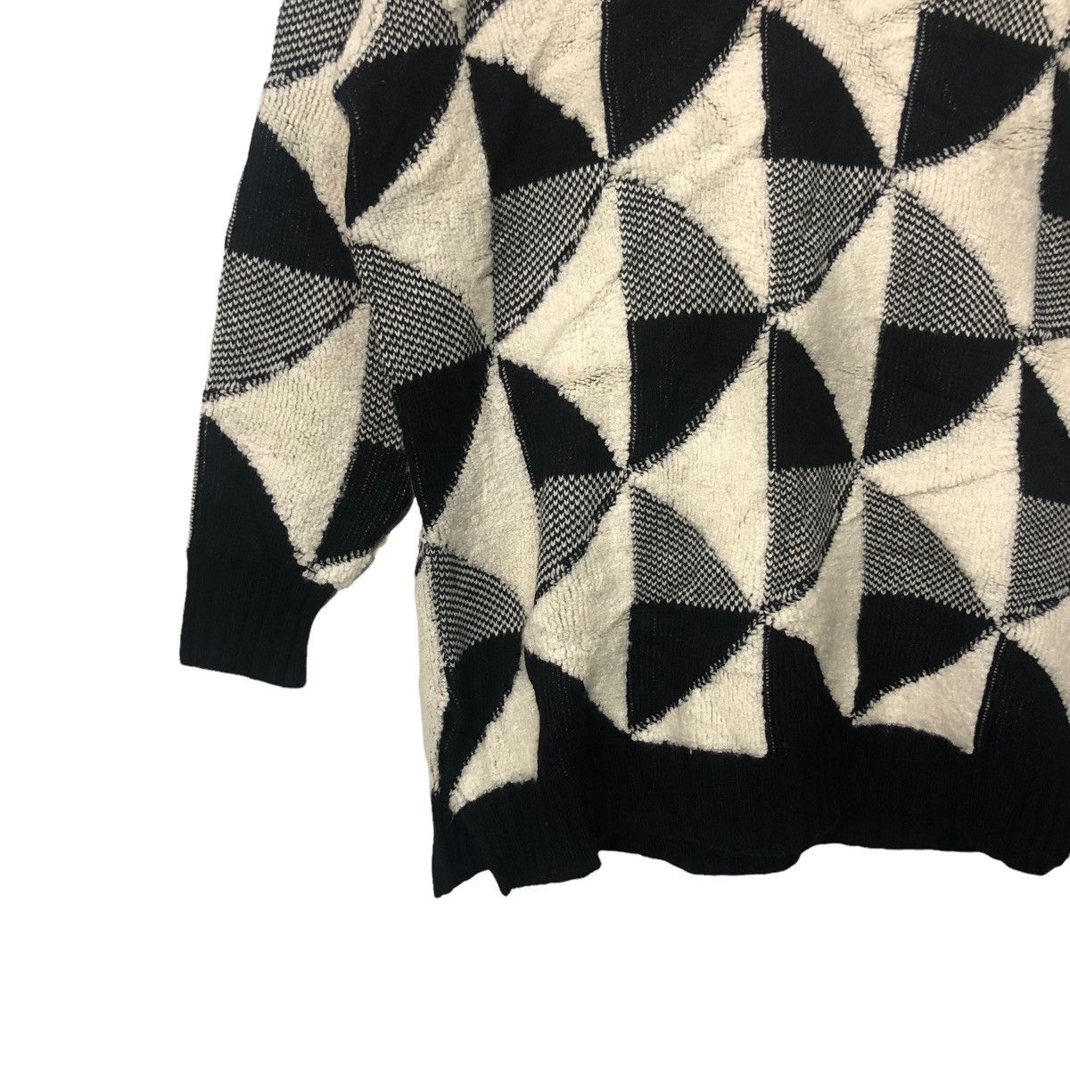 Aran Isles Knitwear Vintage Mimosalip Turtleneck Pattern Knitwear Knitsweater Size US M / EU 48-50 / 2 - 3 Thumbnail