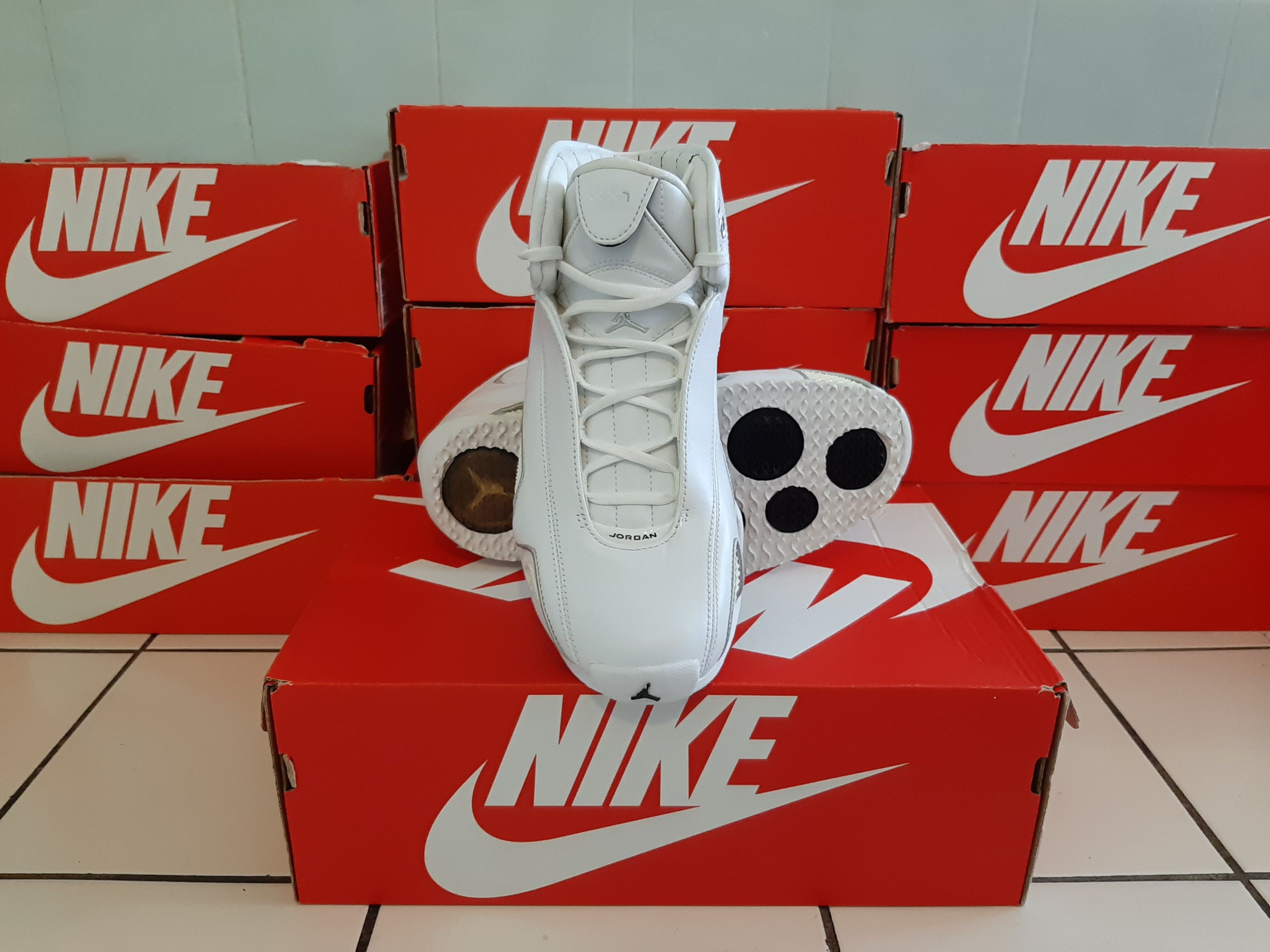 Jordan Brand 2006) jordan 21 retro (OG) Size US 5.5 / EU 38 - 2 Thumbnail