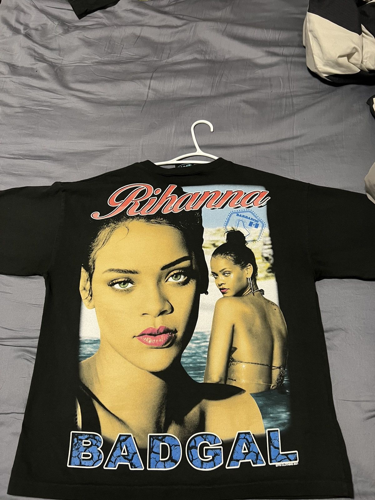 Rap Tees × Vintage Rihanna vintage T shirt Size US L / EU 52-54 / 3 - 3 Thumbnail