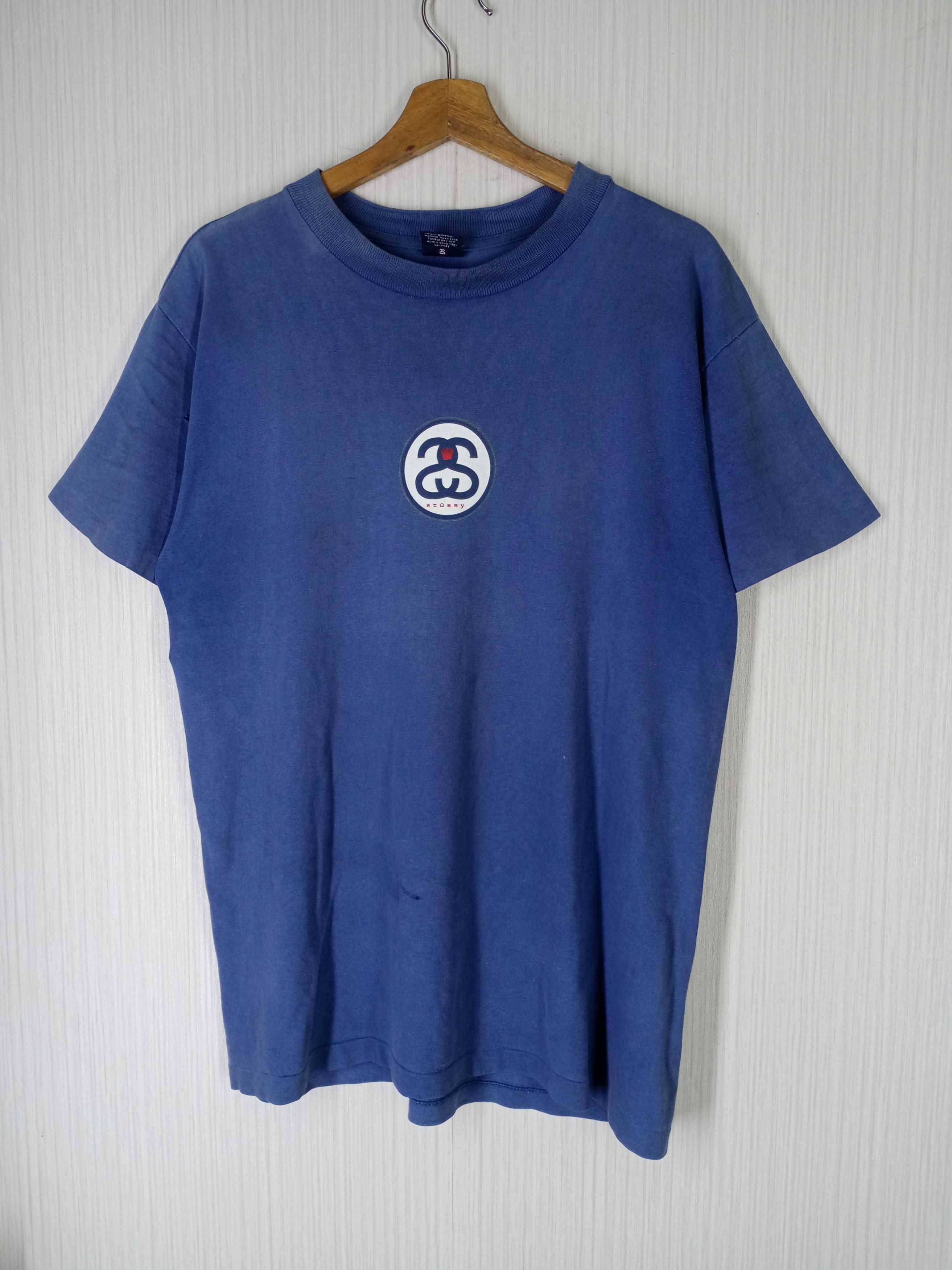 Stussy Rare Vintage 90s Stussy Center Logo Tshirt Size US L / EU 52-54 / 3 - 1 Thumbnail