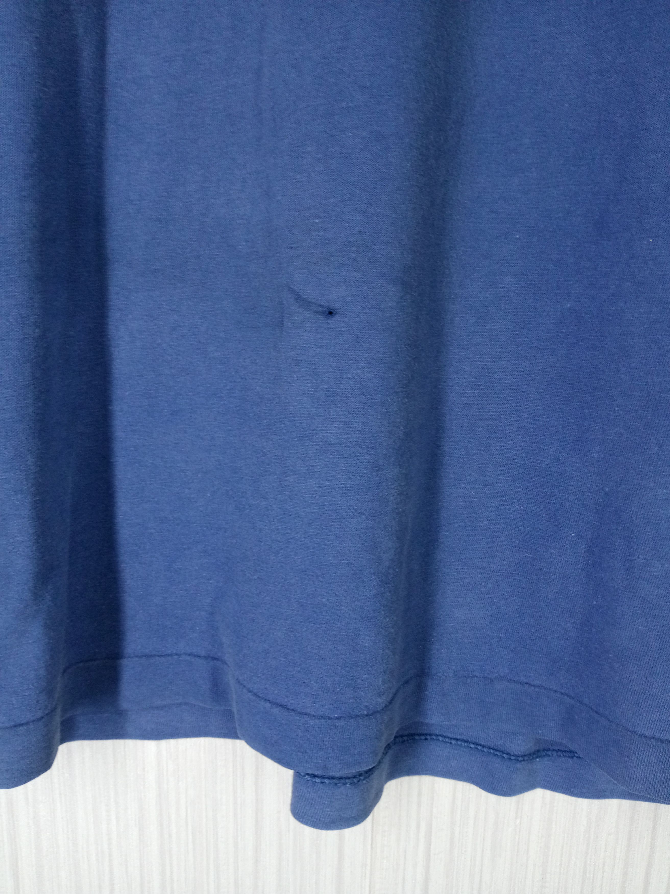 Stussy Rare Vintage 90s Stussy Center Logo Tshirt Size US L / EU 52-54 / 3 - 8 Thumbnail