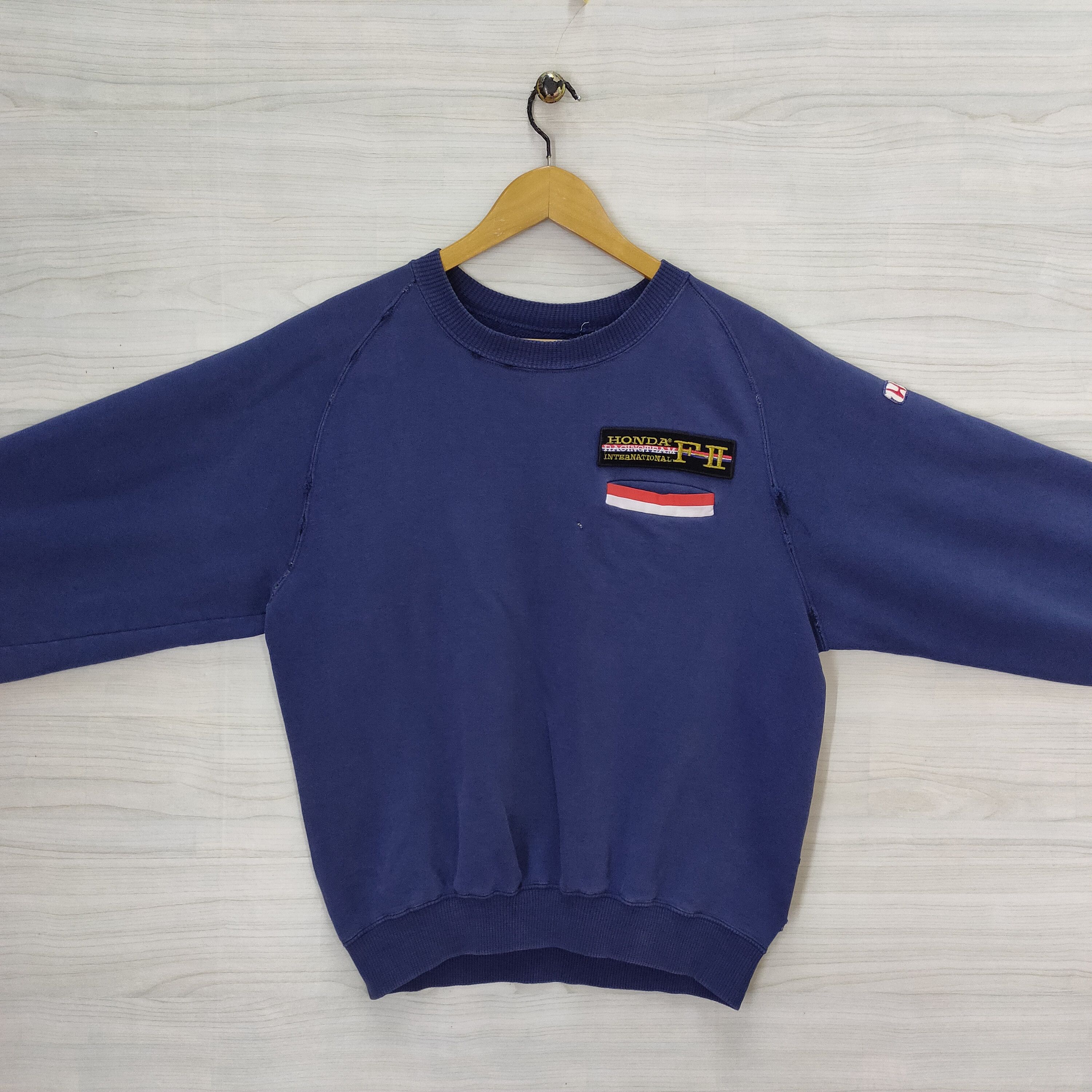 Honda 80s Honda Distressed Raglan Racing Team F2 Size US M / EU 48-50 / 2 - 2 Thumbnail