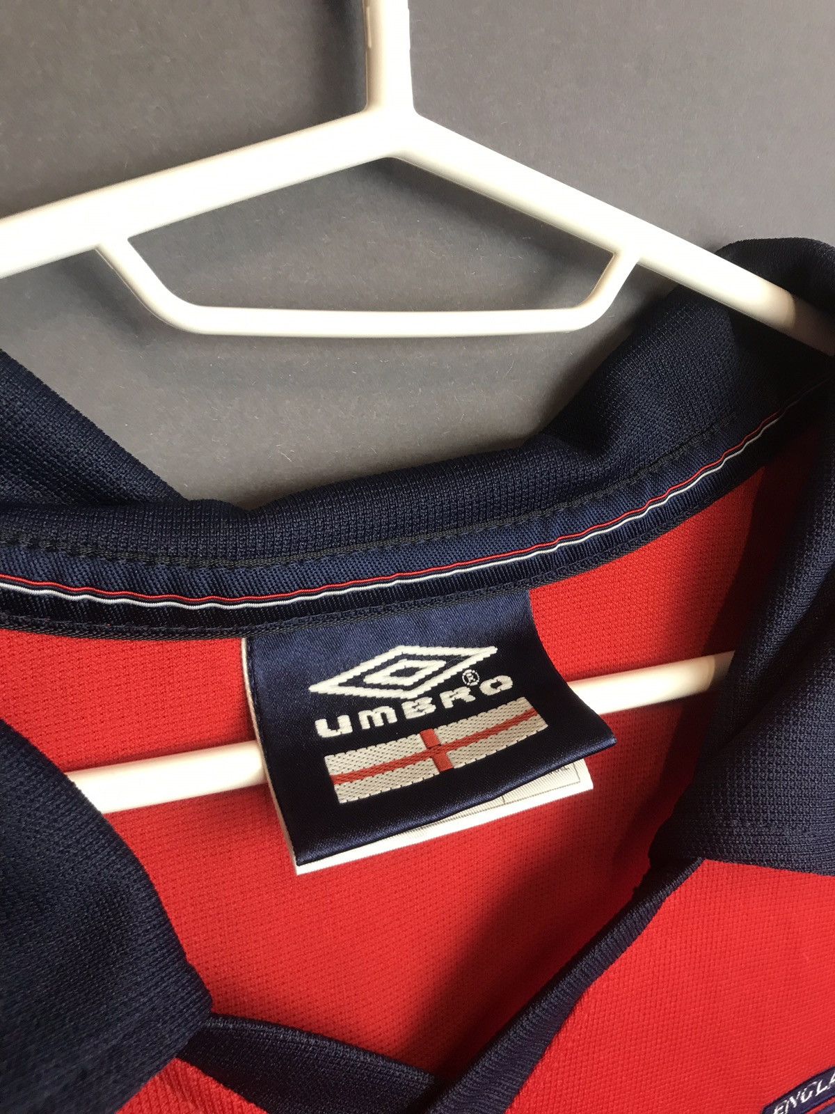 Umbro England soccer Jersey XXL Umbro Size US XXL / EU 58 / 5 - 4 Thumbnail