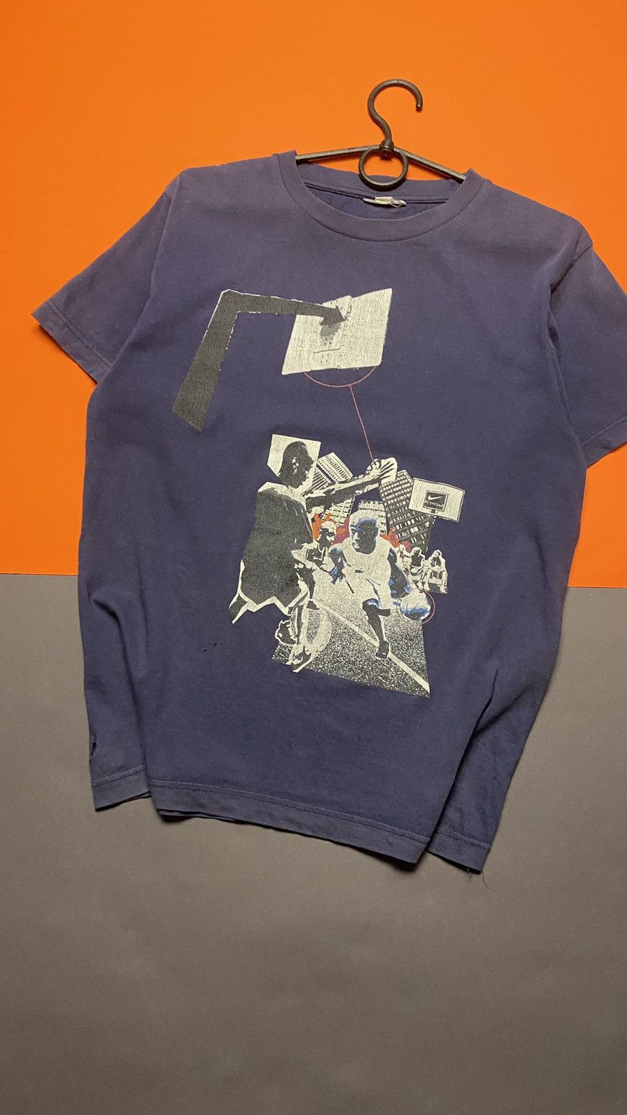 Vintage Vintage T-shirts Nike basketball 🏀 Size US XS / EU 42 / 0 - 3 Thumbnail