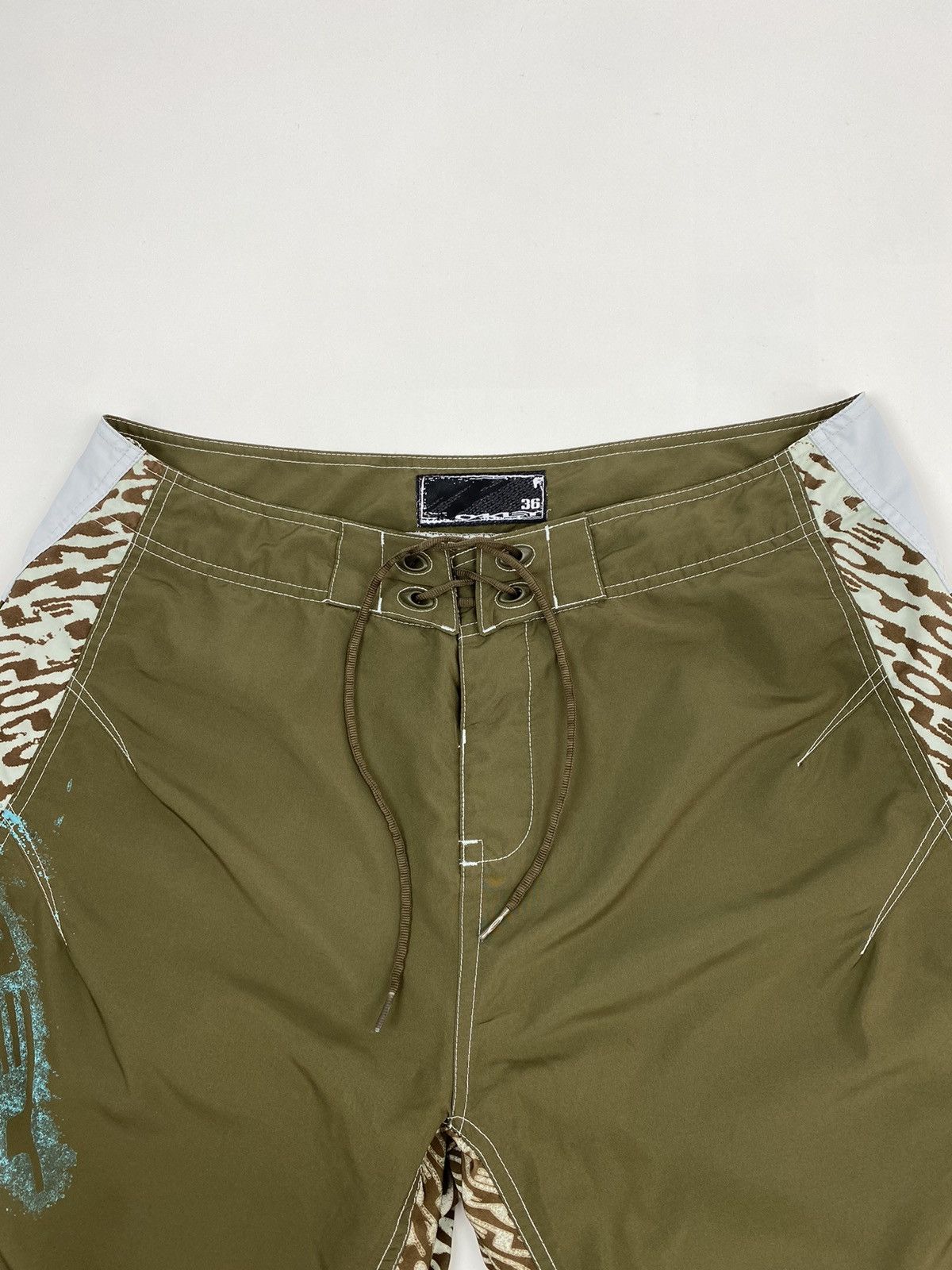 Oakley 2000’s Vintage Oakley Multi Logo Paneled Board Shorts Size US 36 / EU 52 - 2 Thumbnail