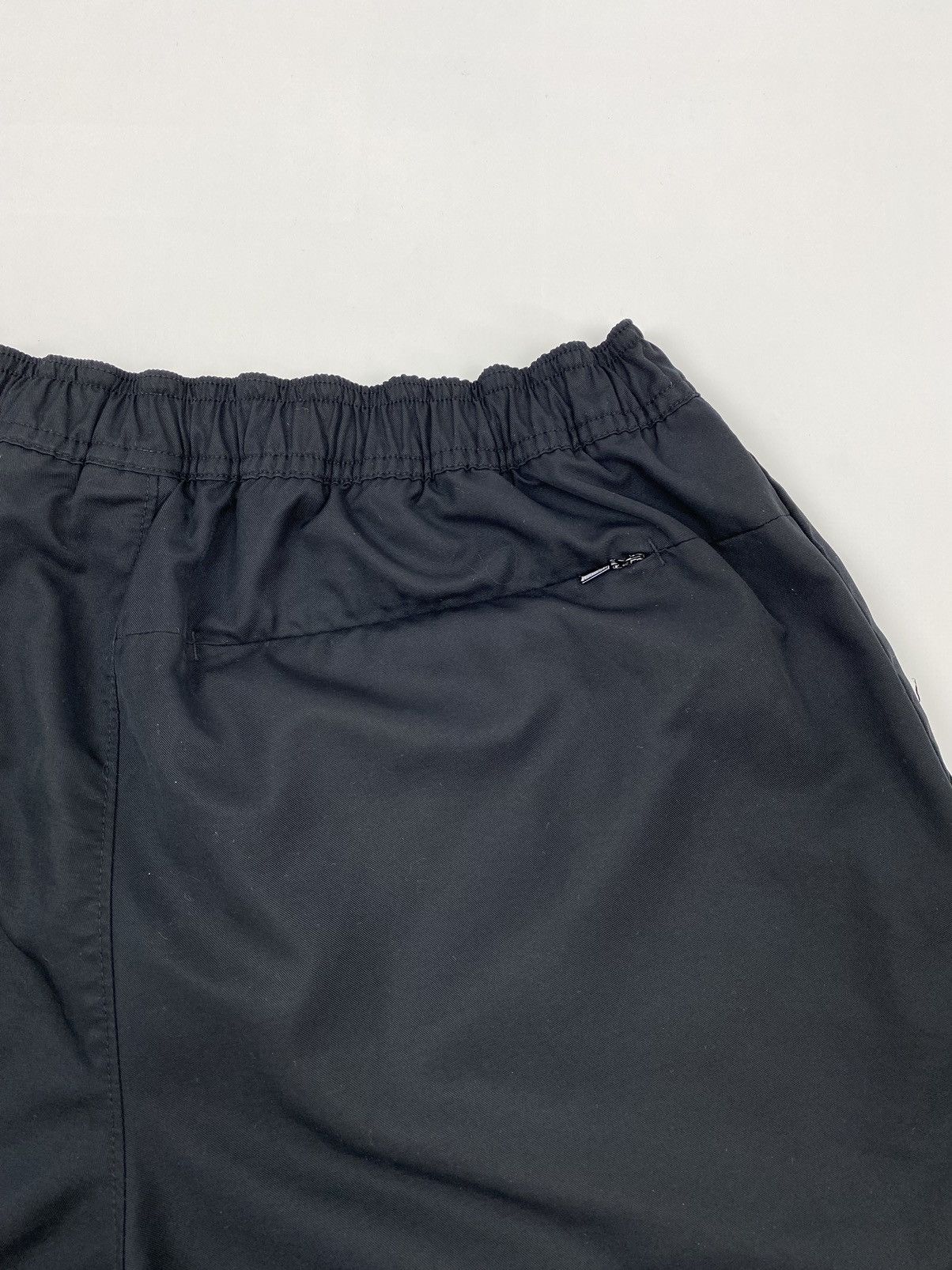 Vintage 2000’s Vintage Nike Court Mini Swoosh Logo Shorts Size US 32 / EU 48 - 7 Thumbnail