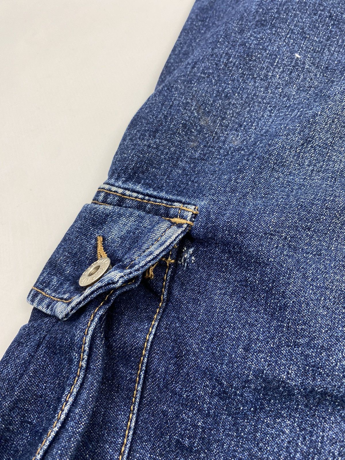 Tommy Hilfiger 2000’s Vintage Tommy Jeans Oversized Denim Cargo Jorts Size US 33 - 11 Thumbnail