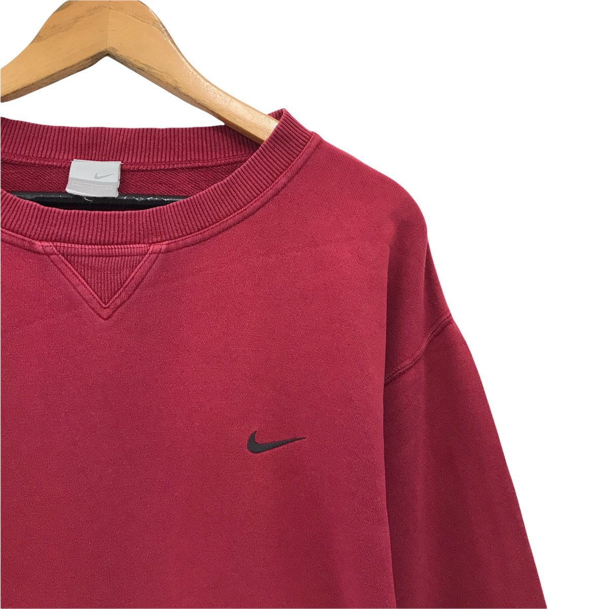 Nike × Vintage Vintage Nike Small Logo Sweatshirt Size US L / EU 52-54 / 3 - 4 Thumbnail
