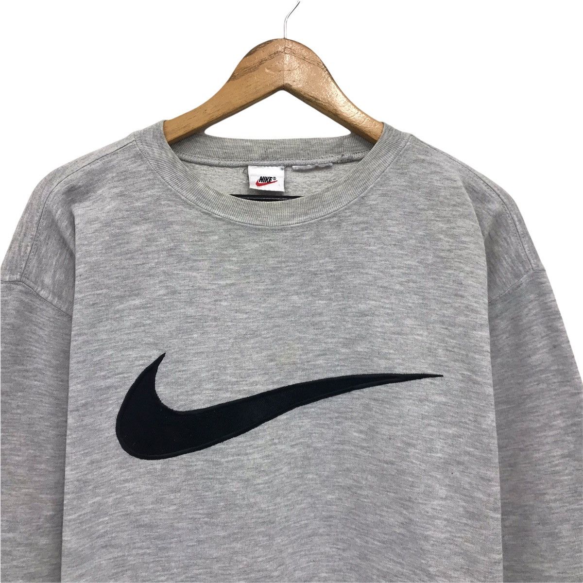 Nike × Vintage Vintage 90s Nike Swoosh Big Logo Sweatshirt Size US L / EU 52-54 / 3 - 2 Thumbnail
