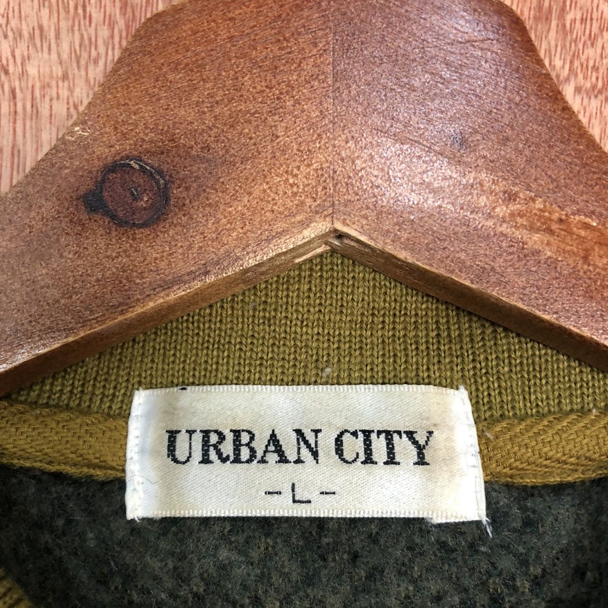 Vintage Urban City golf jungle vintage sweatshirt Knitwear #c906 Size US M / EU 48-50 / 2 - 11 Thumbnail
