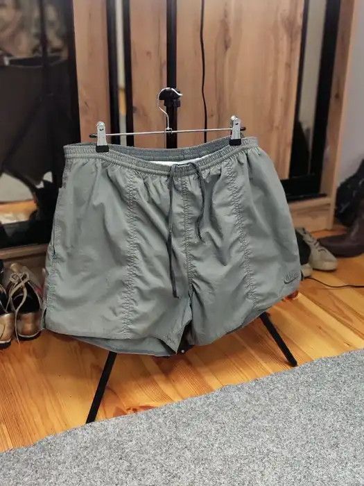 Nike Vintage 90's Nike Logo Nylon Faded Gray Casual Short Style Size US 36 / EU 52 - 10 Thumbnail