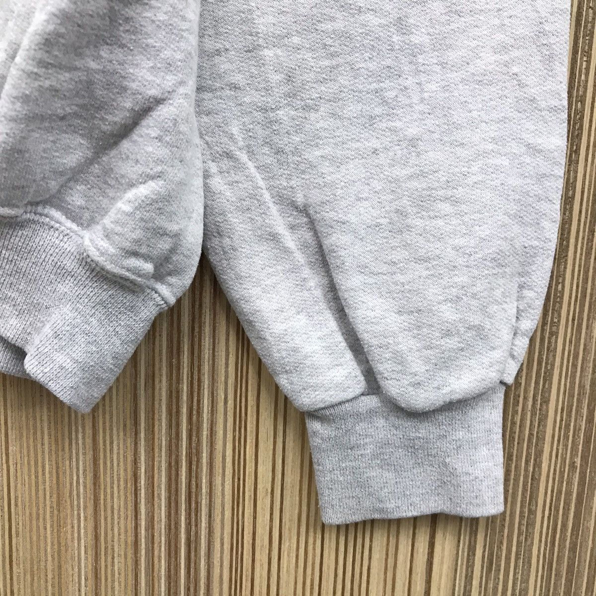 Vintage Vintage Military Air Force US Army Big Logo Sweatshirt Size US M / EU 48-50 / 2 - 4 Thumbnail