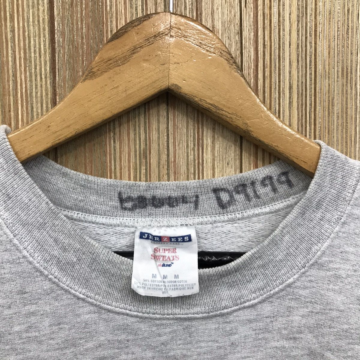 Vintage Vintage Military Air Force US Army Big Logo Sweatshirt Size US M / EU 48-50 / 2 - 5 Thumbnail