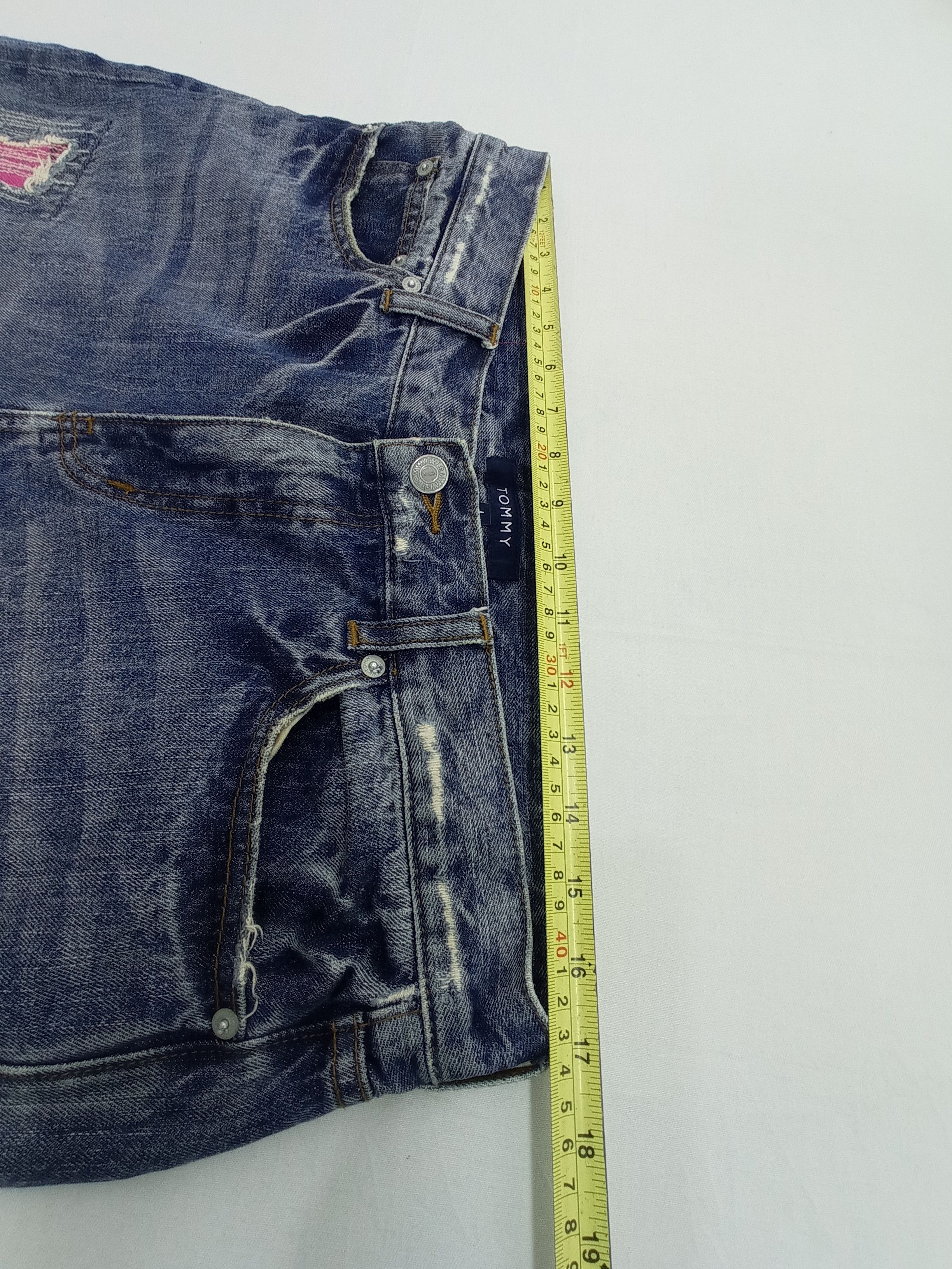 Tommy Hilfiger Vintage Tommy Disstrested Denim Pants Size US 33 - 22 Thumbnail