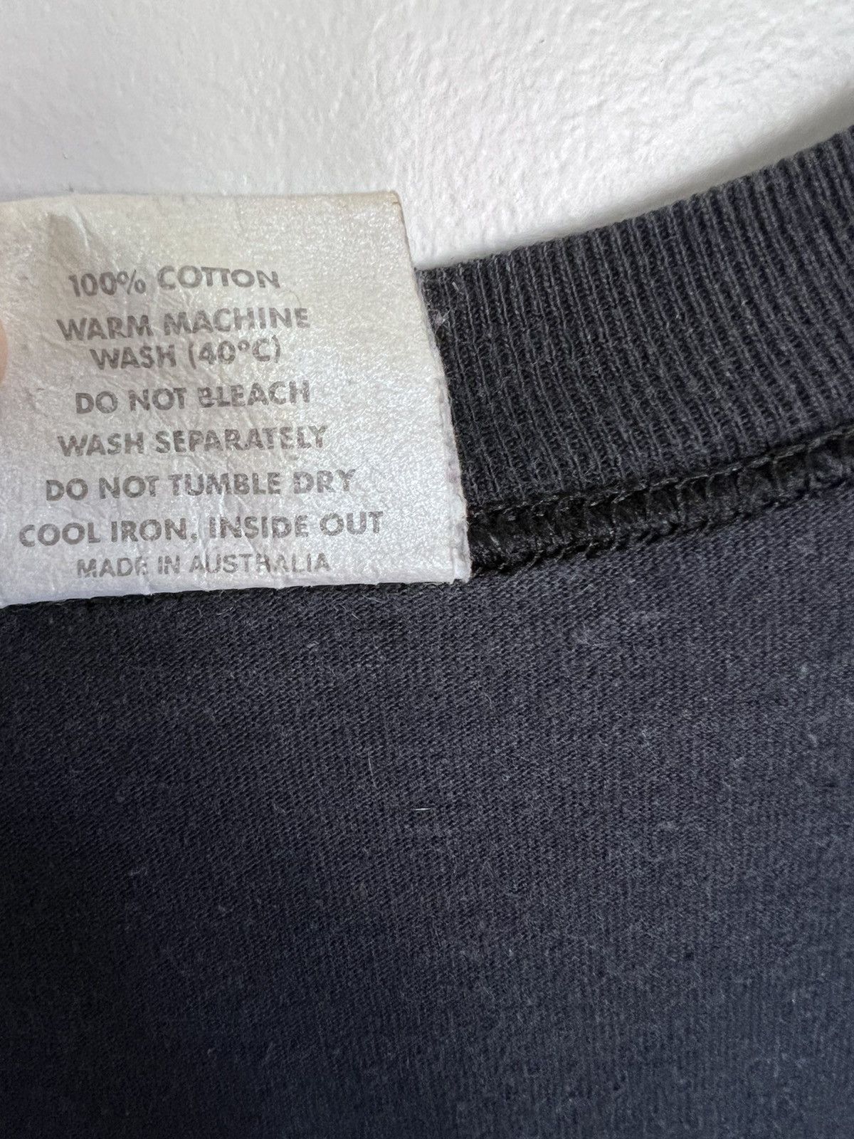 Mambo 1989 Batman t-shirt, S(—M), single-stitched, MI Australia Size US S / EU 44-46 / 1 - 22 Thumbnail