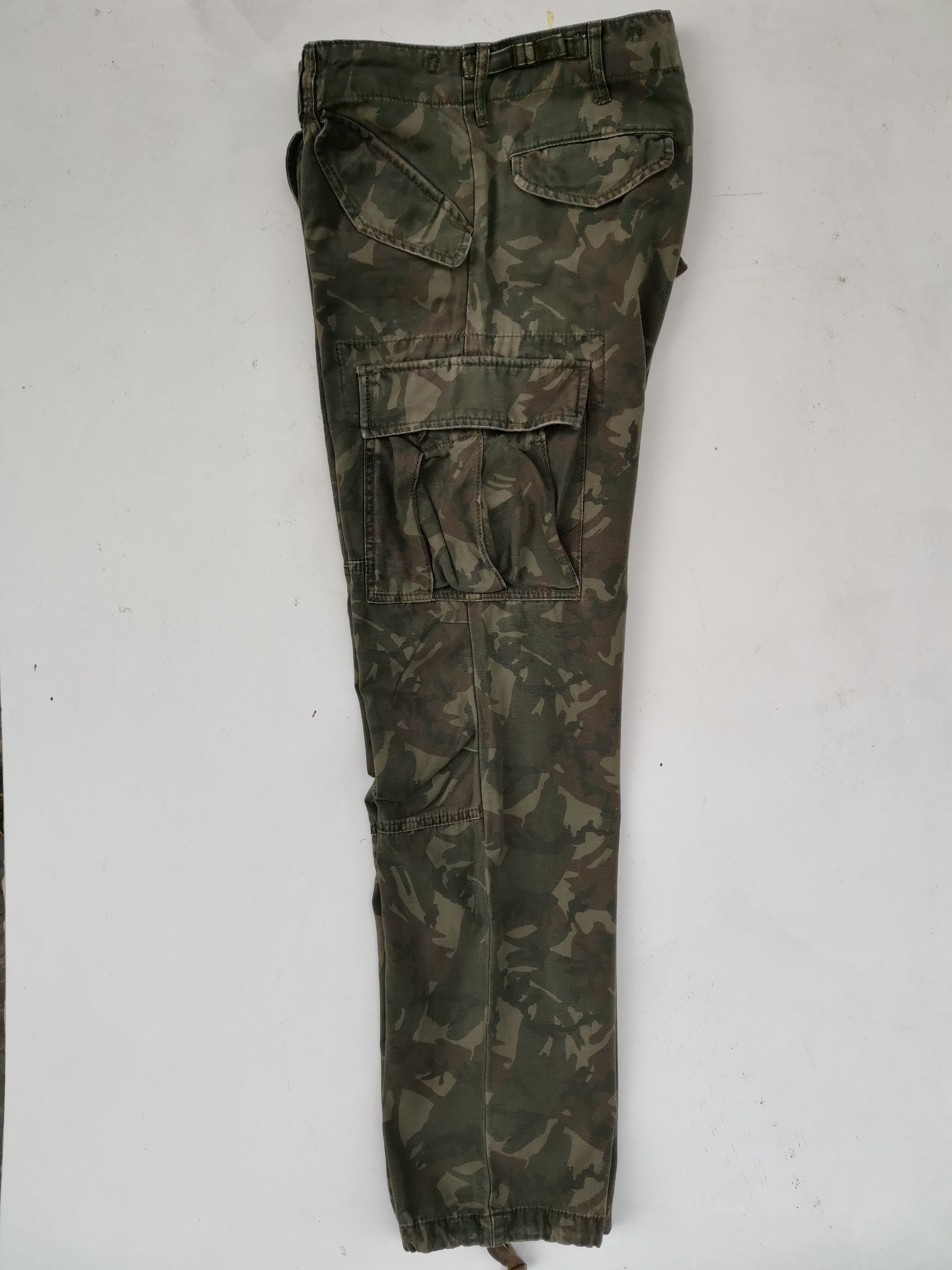 Uniqlo Rare Uniqlo Tactical Cargo Multipocket Military Pants Size US 31 - 3 Thumbnail