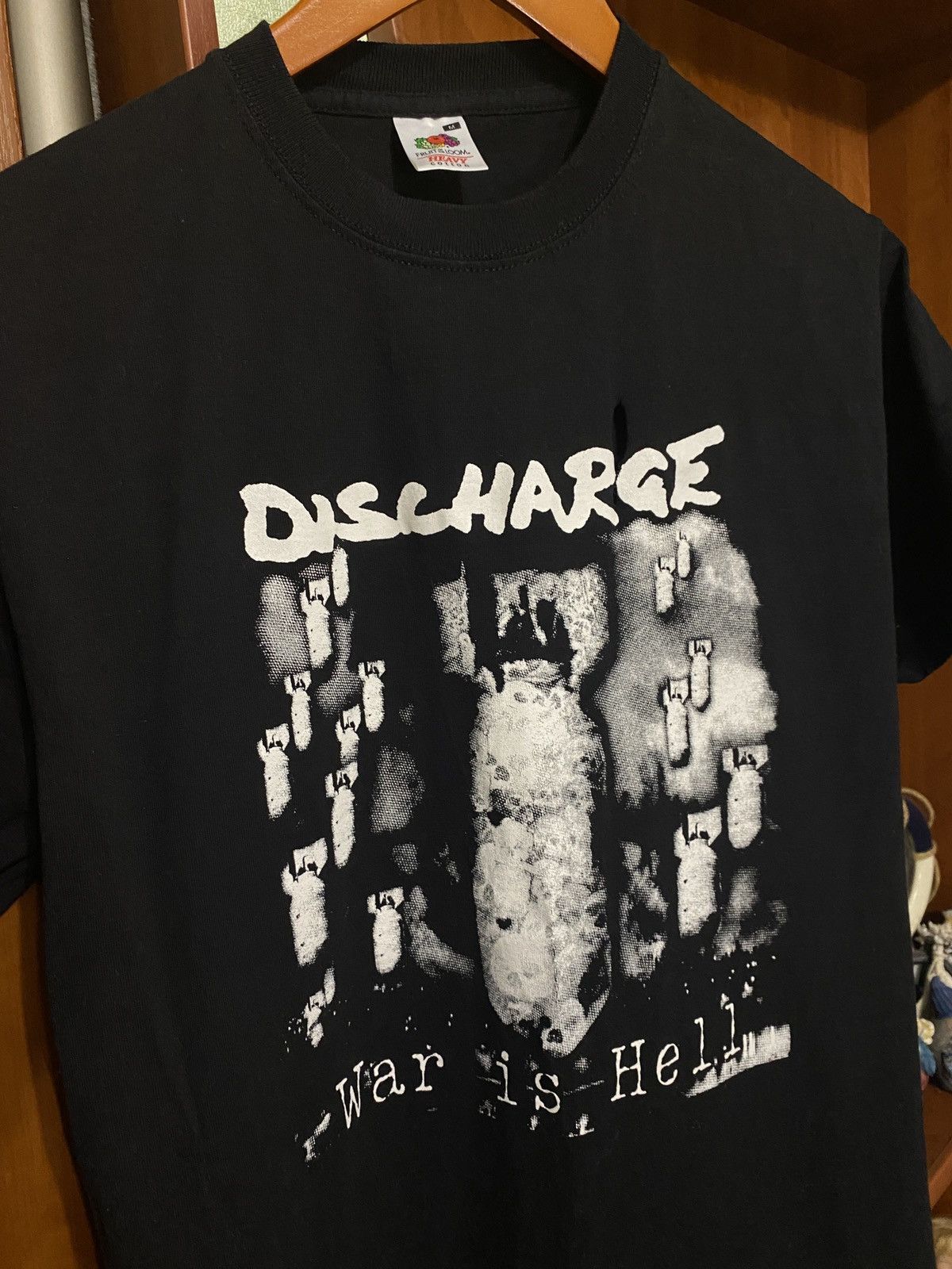Band Tees × Vintage 2000s Discharge Thrashed War is hell Album Hardcore Punk tee Size US M / EU 48-50 / 2 - 3 Thumbnail
