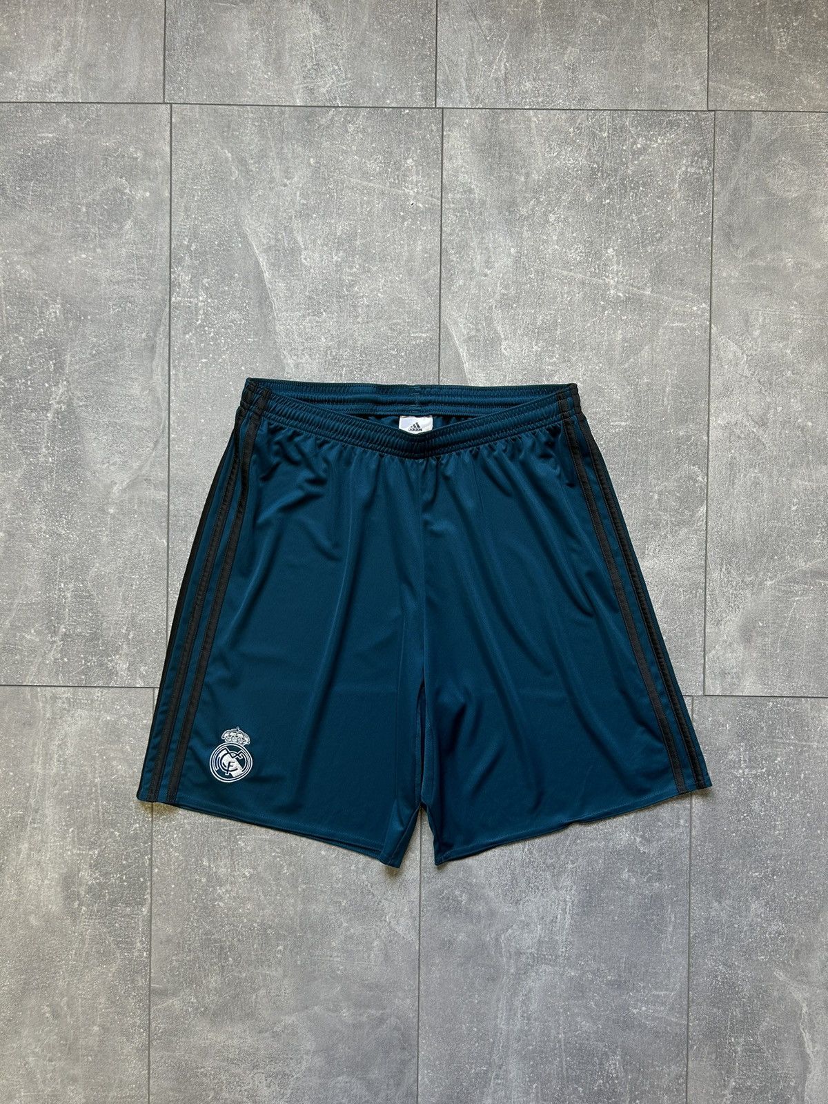 Adidas × Vintage Mens Vintage Adidas FC Real Madrid Shorts training soccer Size US 32 / EU 48 - 1 Thumbnail