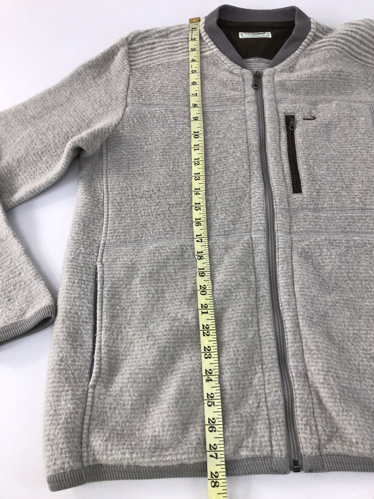 Japanese Brand Vintage Sweater Wool Crocodile Zipper Pocket Size US L / EU 52-54 / 3 - 14 Thumbnail
