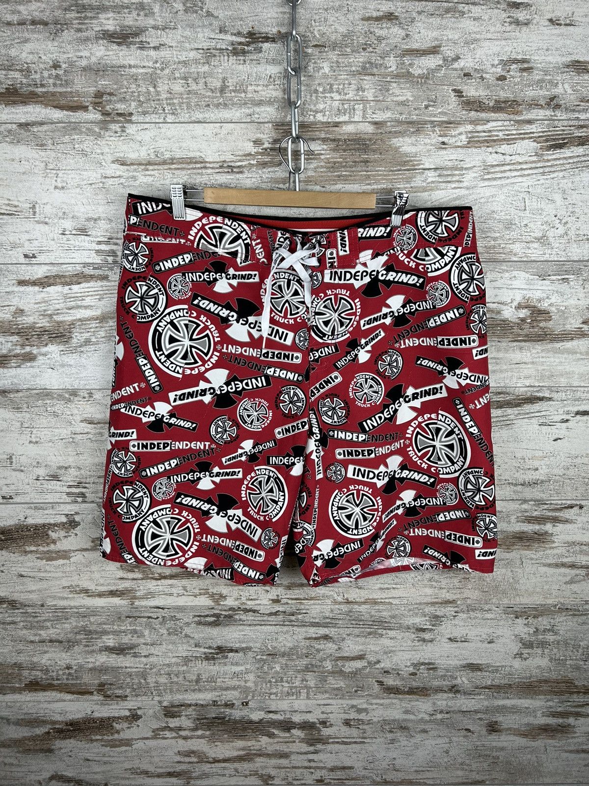 Independent Truck Co. × Vintage Mens Vintage Independent Shorts monogram streetwear y2k rare Size US 38 / EU 54 - 1 Thumbnail