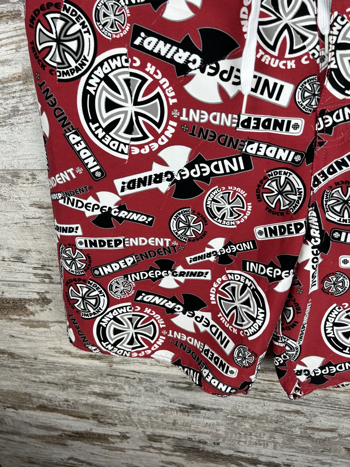 Independent Truck Co. × Vintage Mens Vintage Independent Shorts monogram streetwear y2k rare Size US 38 / EU 54 - 5 Thumbnail