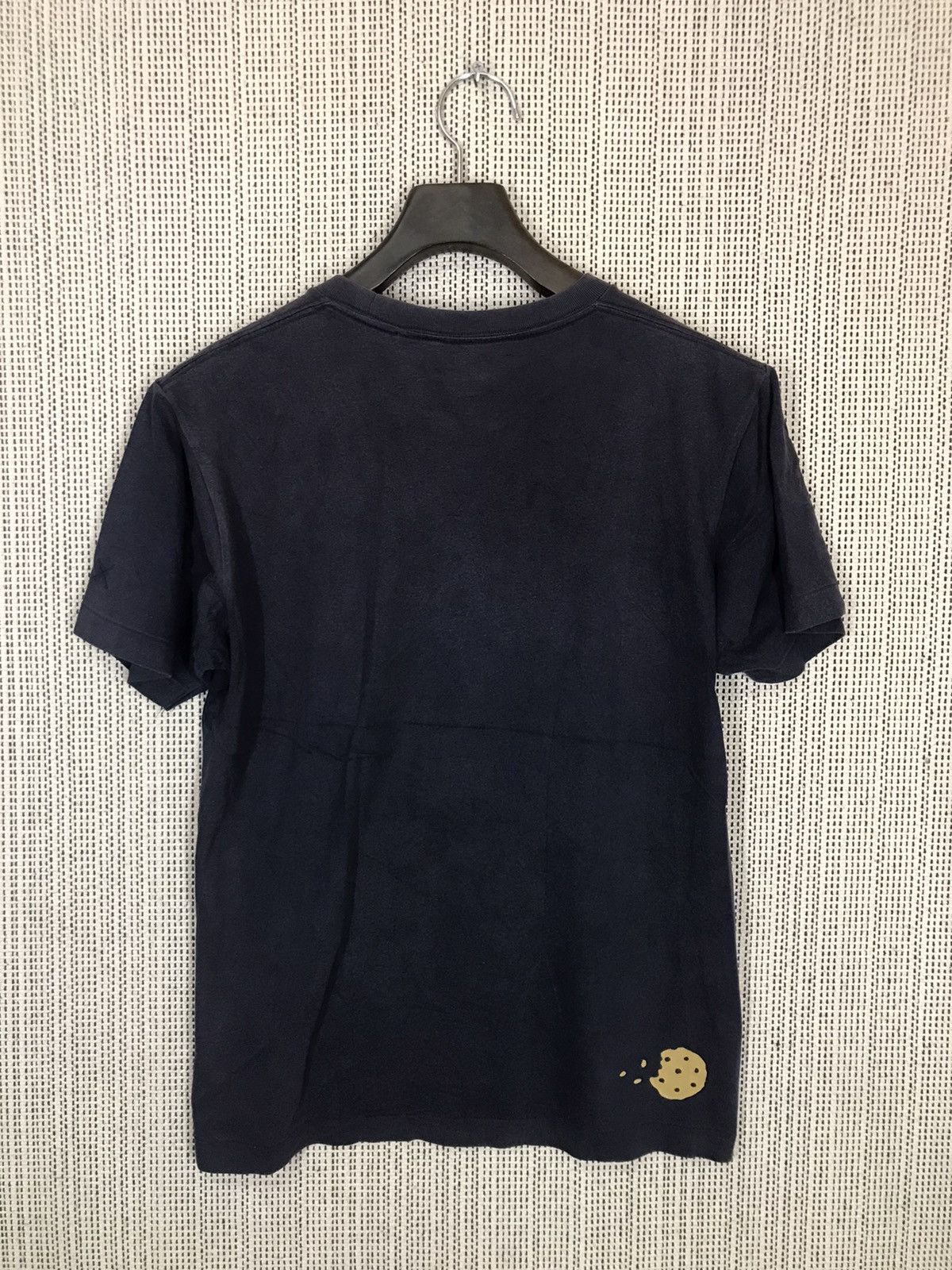 Kaws × Uniqlo ‼️SESAME STREET X KAWS X UNIQLO TSHIRT ‼️ Size US M / EU 48-50 / 2 - 7 Thumbnail