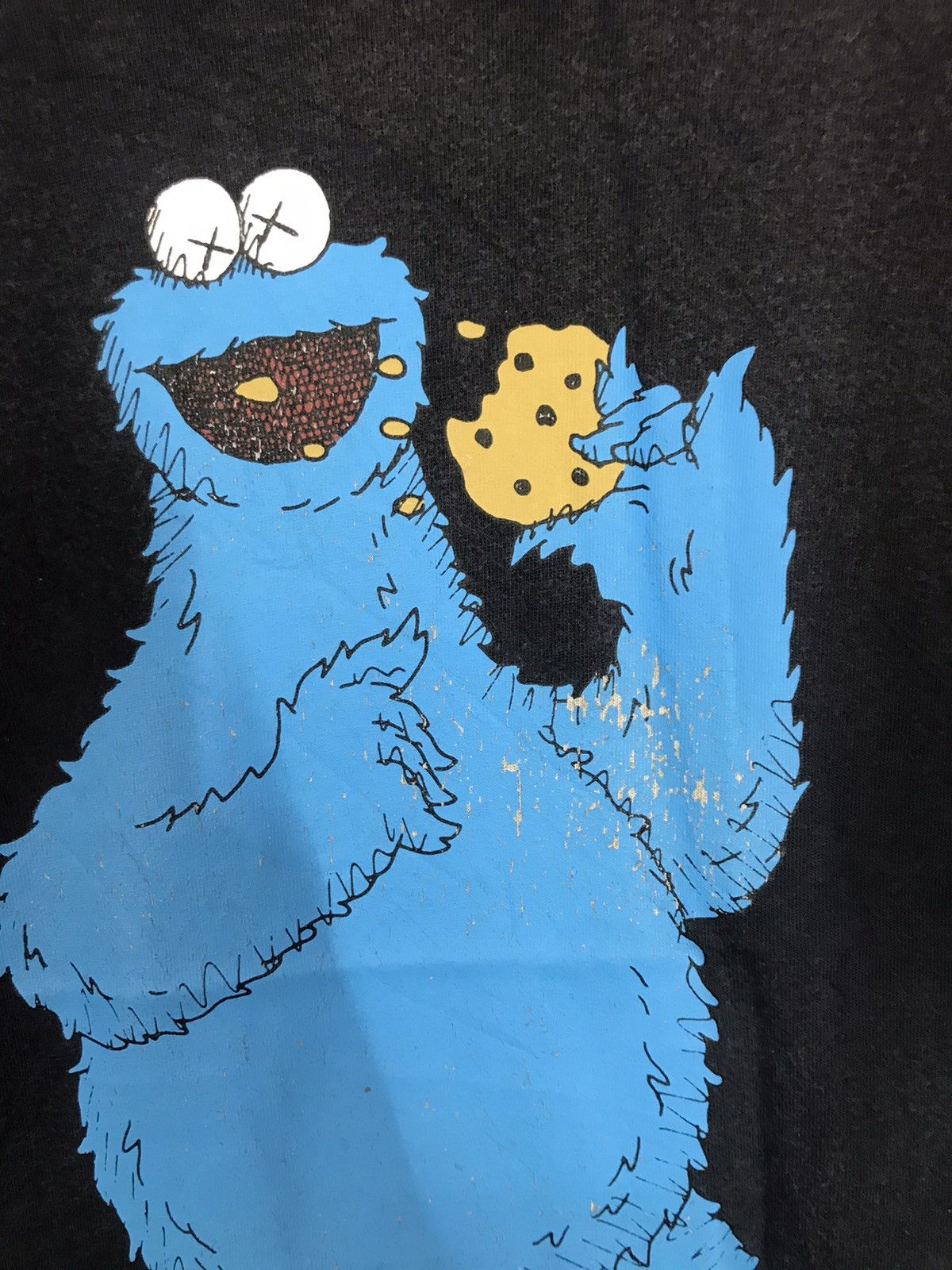 Kaws × Uniqlo ‼️SESAME STREET X KAWS X UNIQLO TSHIRT ‼️ Size US M / EU 48-50 / 2 - 3 Thumbnail