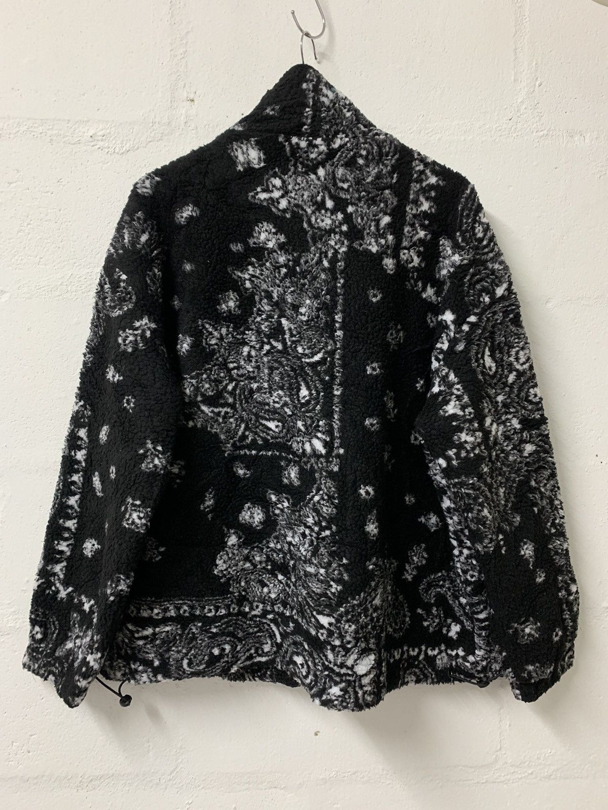 Japanese Brand Fleece Bandana Paisley Printed jacket Size US L / EU 52-54 / 3 - 6 Thumbnail