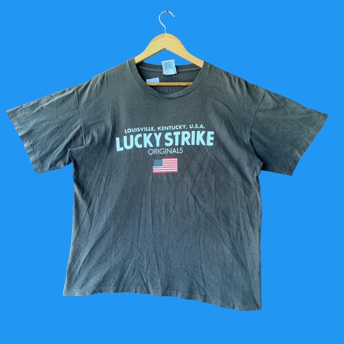 Vintage ‼️LAST DROP‼️Vintage 90s Lucky strike distressed