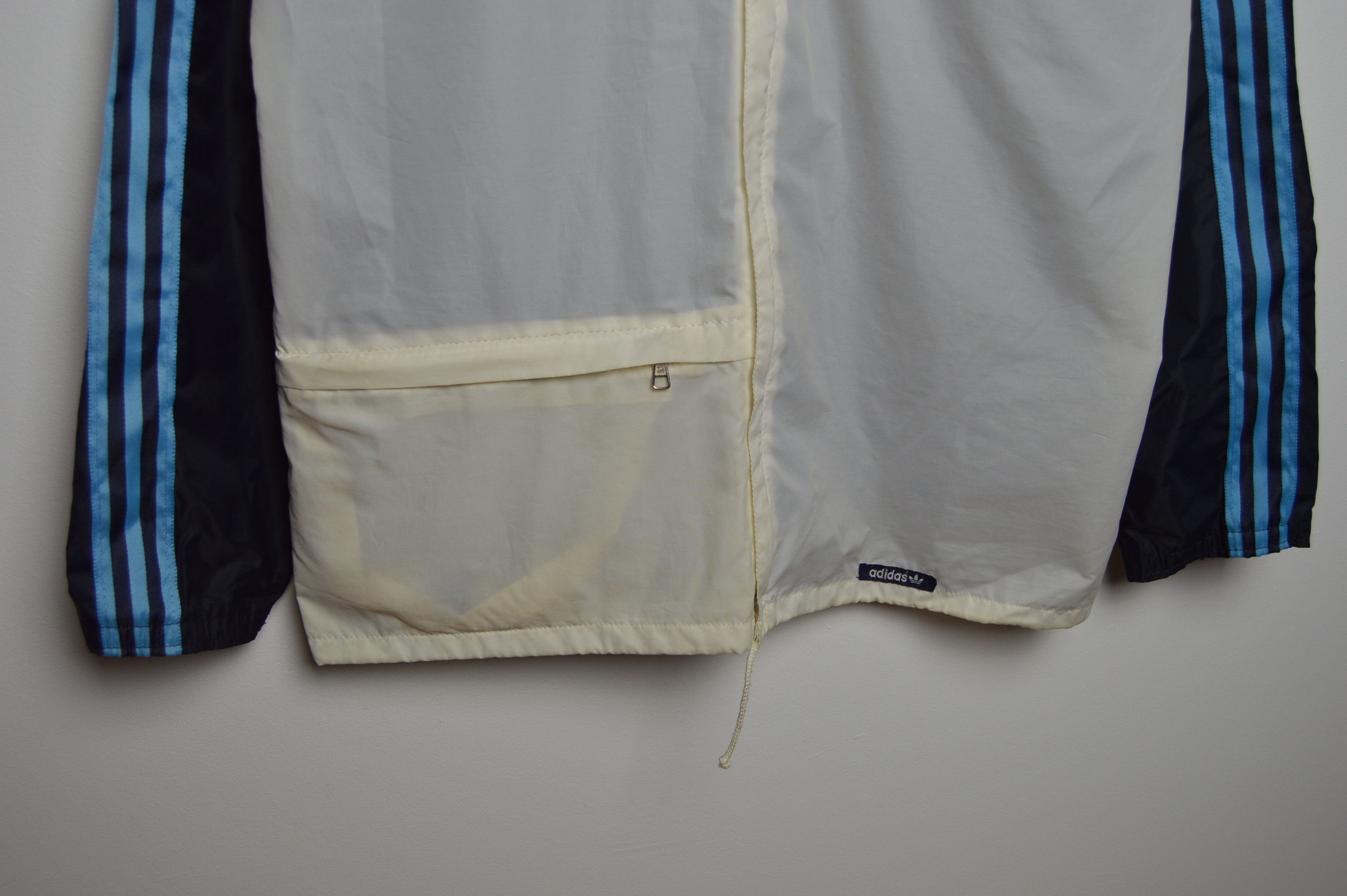Adidas adidas jacket windrunner 90s vintage Size US M / EU 48-50 / 2 - 3 Thumbnail