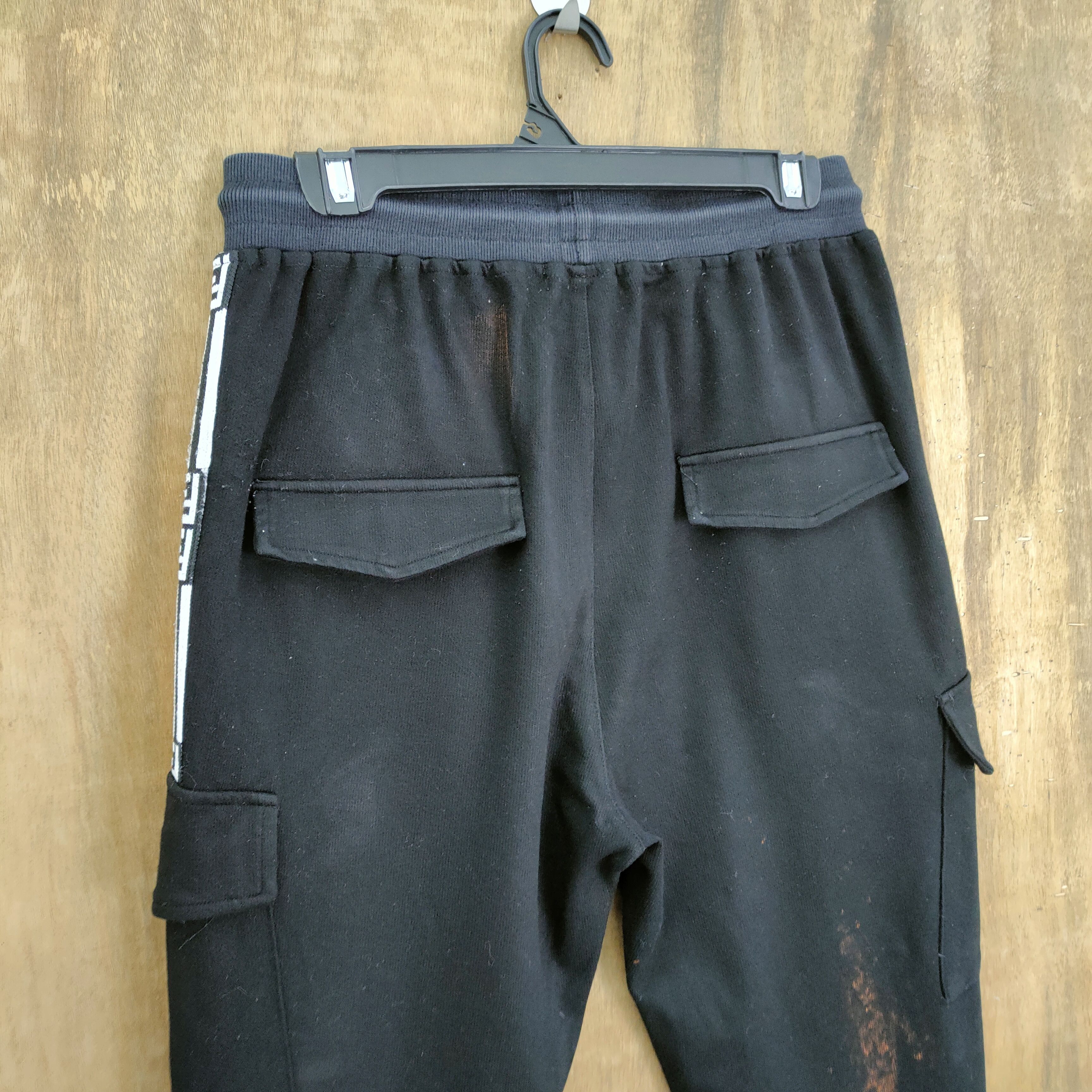 Designer BLACK COZY STYLE CARGO PANTS LIKE FENDI MONOGRAM Size US 32 / EU 48 - 9 Thumbnail