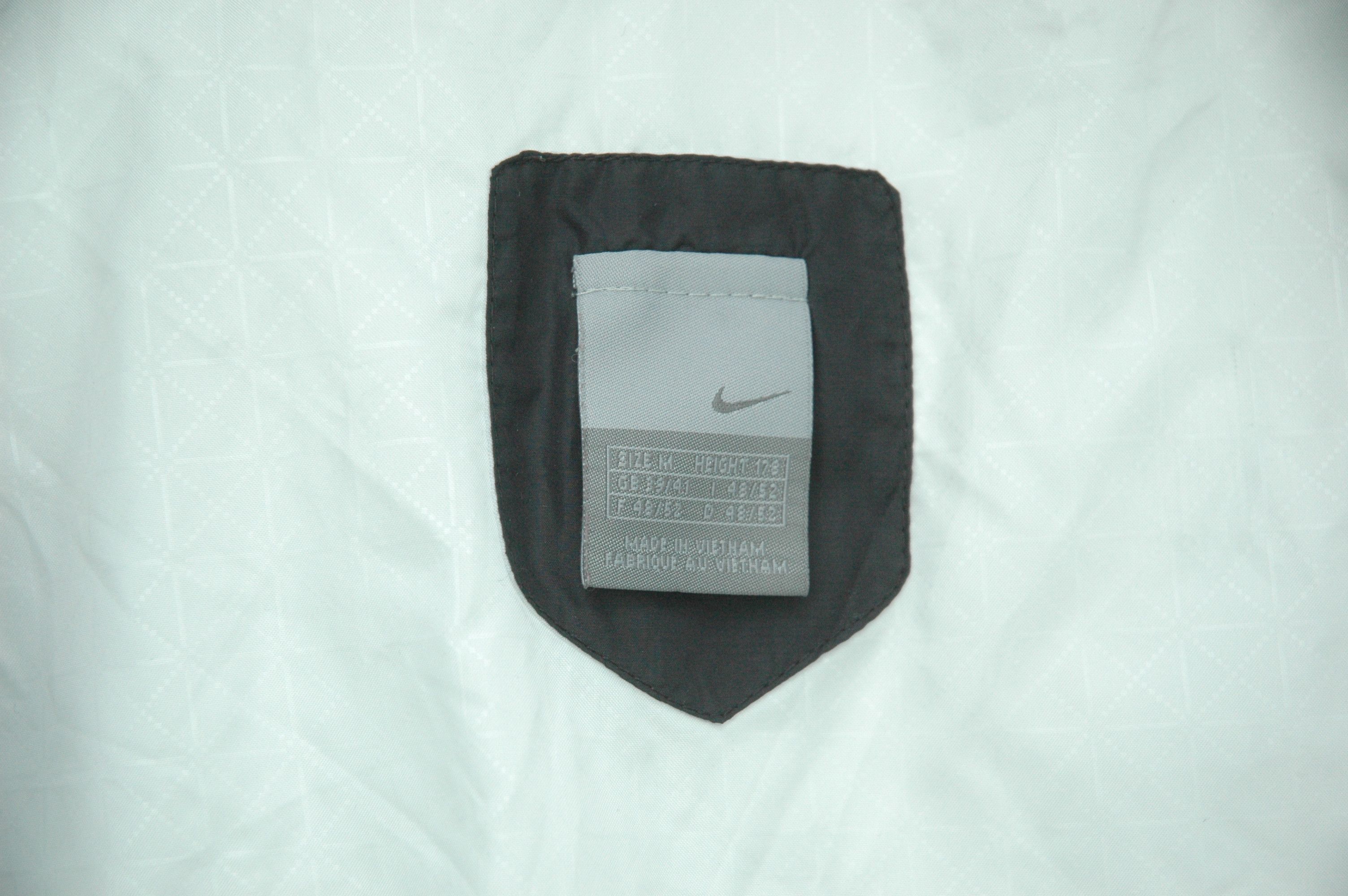 Nike Vintage Nike Puffer Down Swoosh Jacket Size US M / EU 48-50 / 2 - 8 Thumbnail