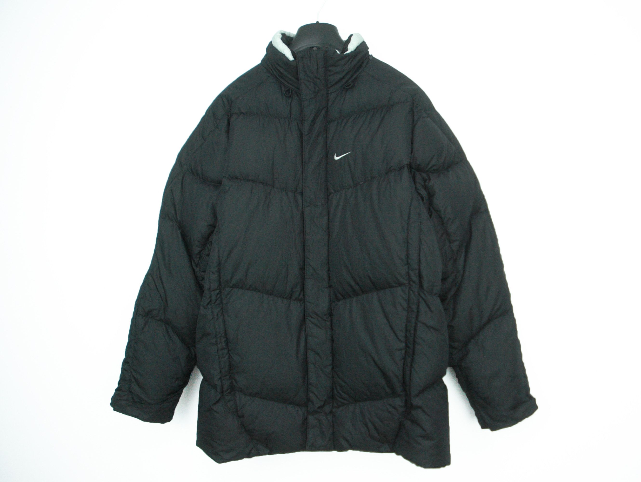 image of Vintage Nike Puffer Down Swoosh Jacket in Black, Men's (Size Medium)