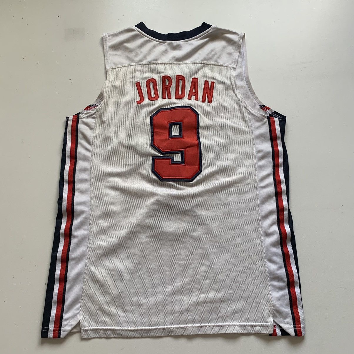 Nike × Vintage Vintage 90s Nike Embroidered Michael Jordan USA Jersey Small Size US S / EU 44-46 / 1 - 2 Thumbnail