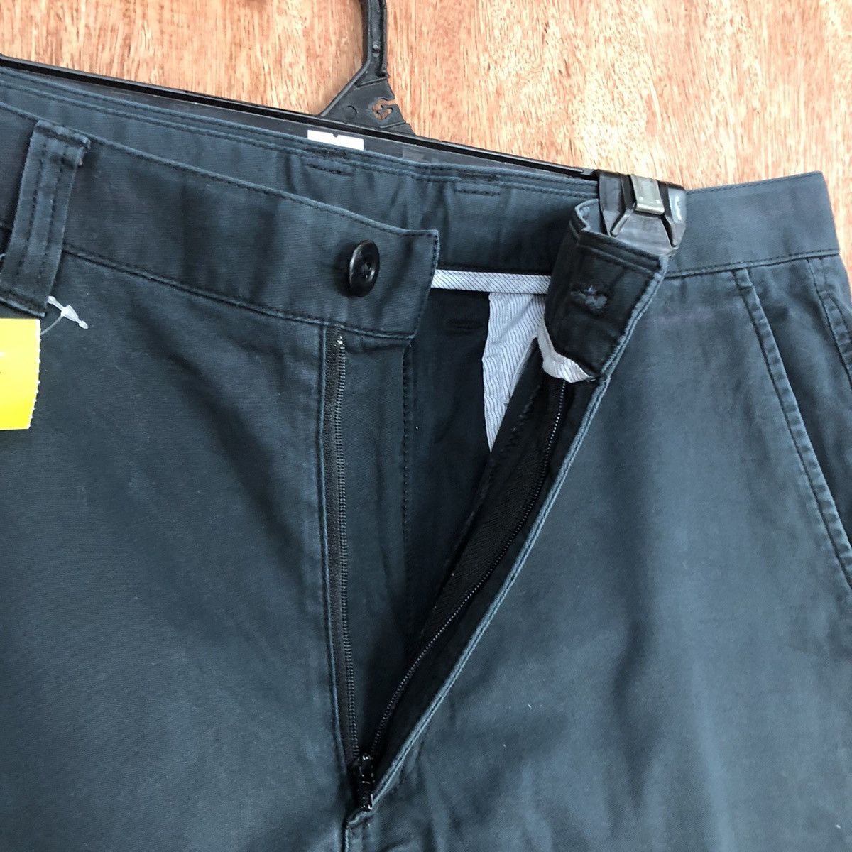 Japanese Brand DLL Uniqlo bLack Multipocket Tactical Cargo Pants #1870 Size US 32 / EU 48 - 8 Thumbnail