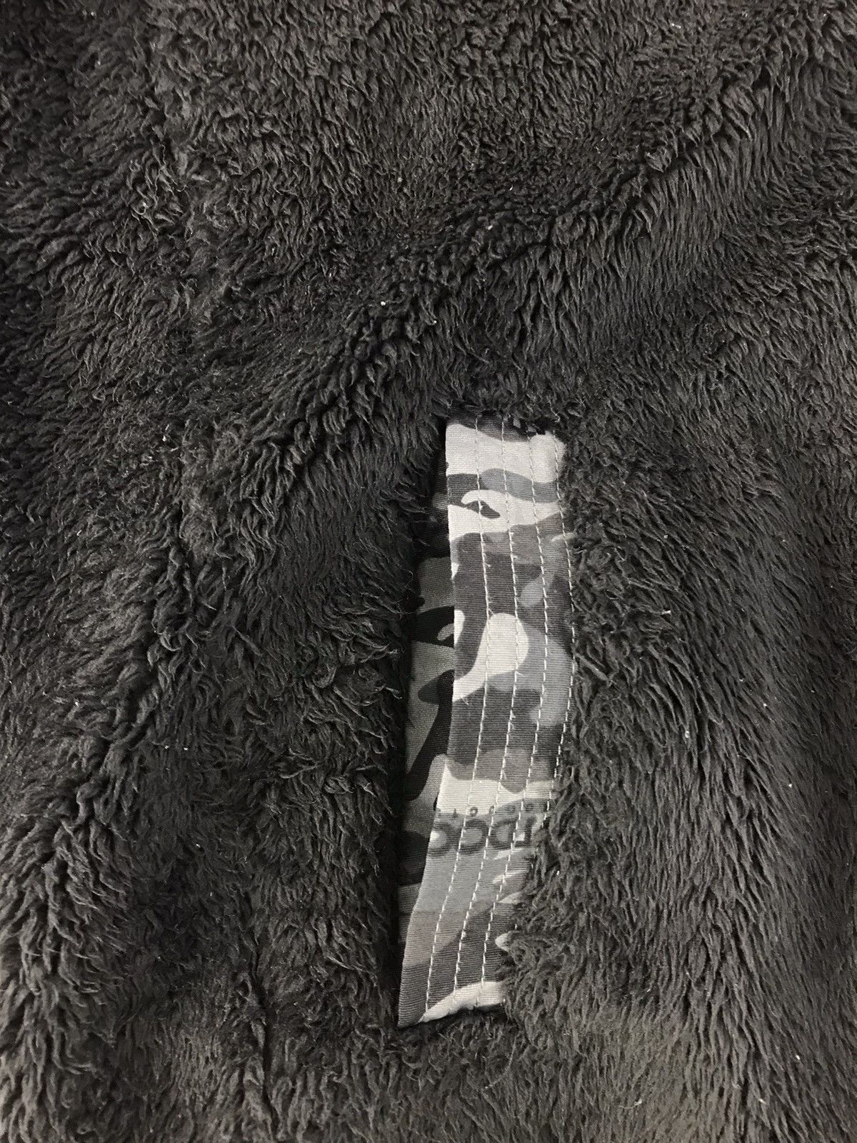 Japanese Brand Sweater Hoodie Fluffy Outdoor Zipper Camo Pocket Size US M / EU 48-50 / 2 - 5 Thumbnail
